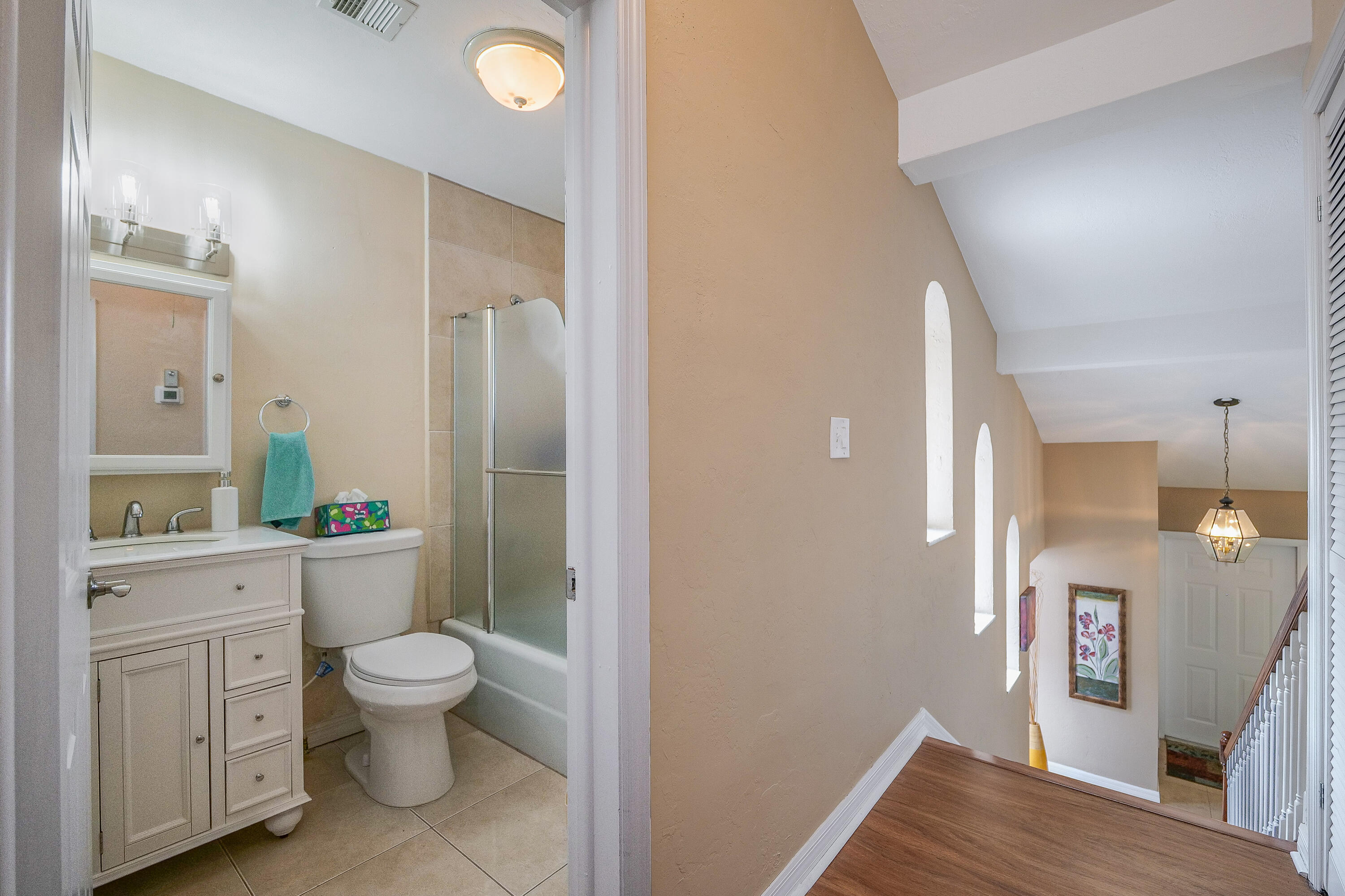 HILLS OF INVERRARY - Residential