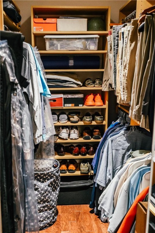 CORAL KEY VILLAS - Residential