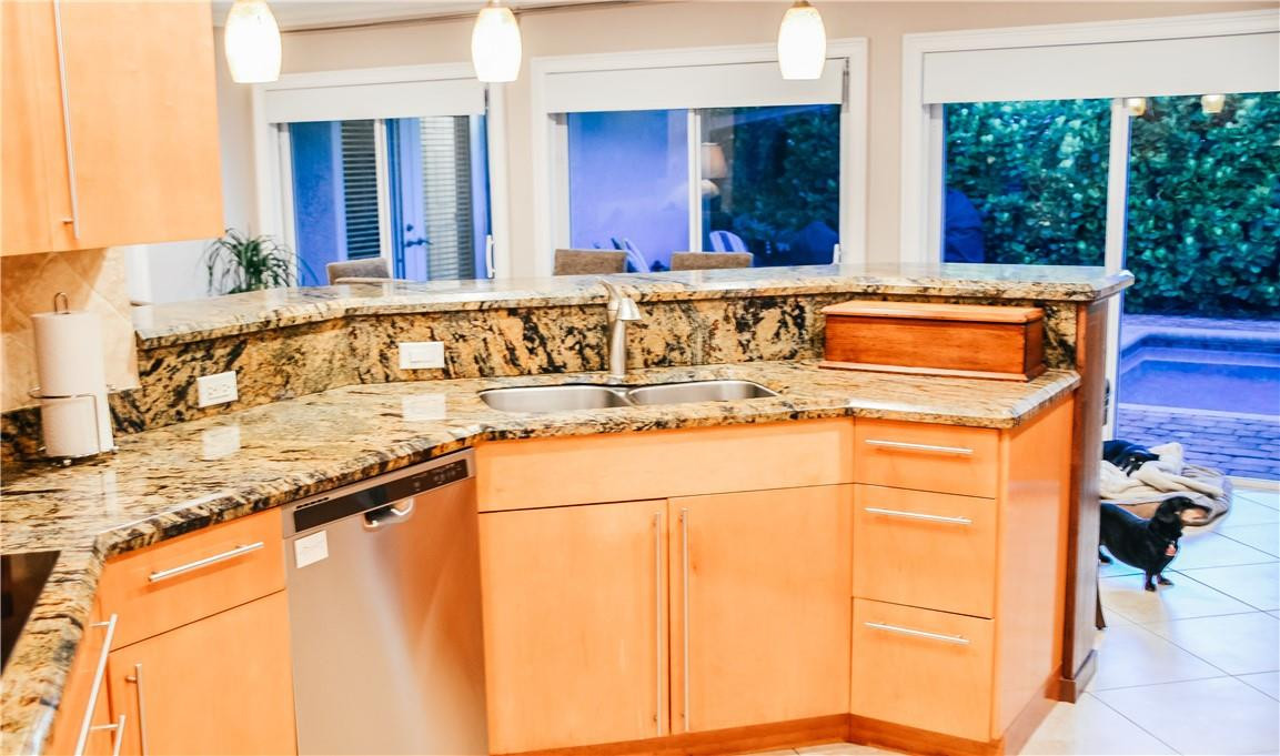 CORAL KEY VILLAS - Residential