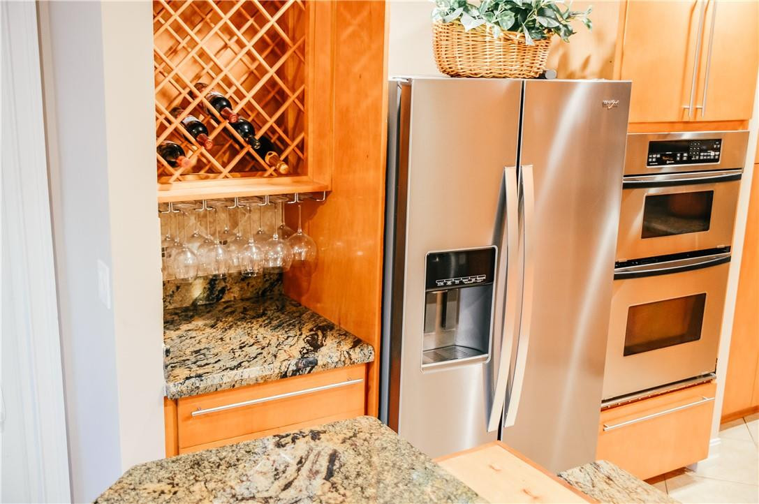 CORAL KEY VILLAS - Residential