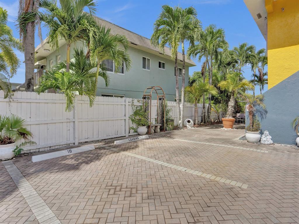 WILTON LAKE - Residential Lease