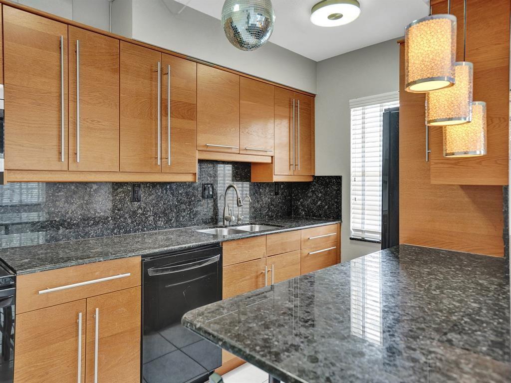 WILTON LAKE - Residential Lease