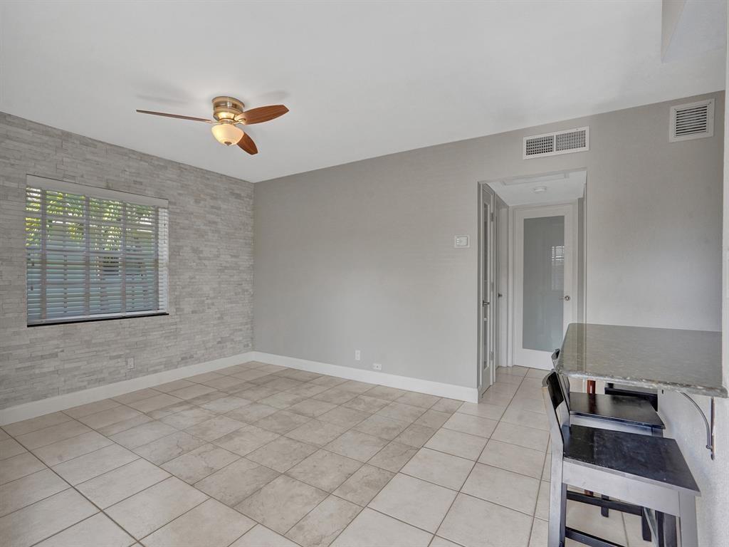 WILTON LAKE - Residential Lease