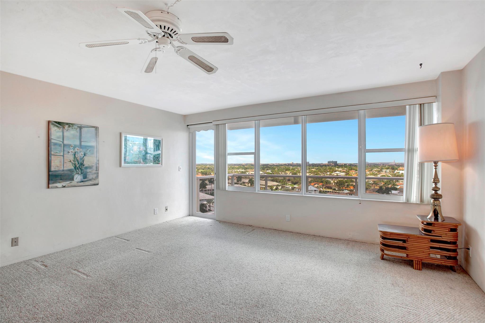 Coral Ridge Towers East - Residential