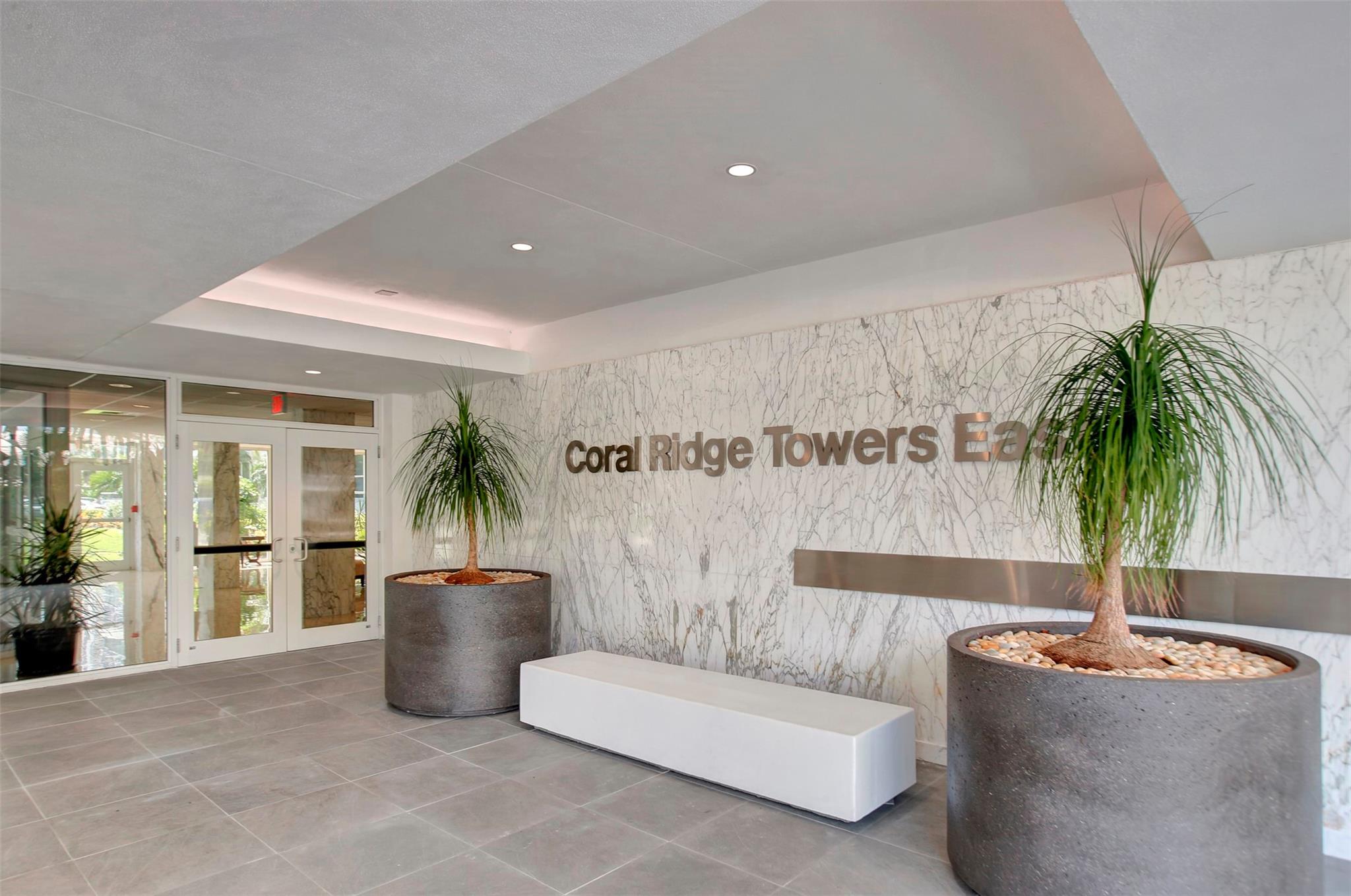 Coral Ridge Towers East - Residential