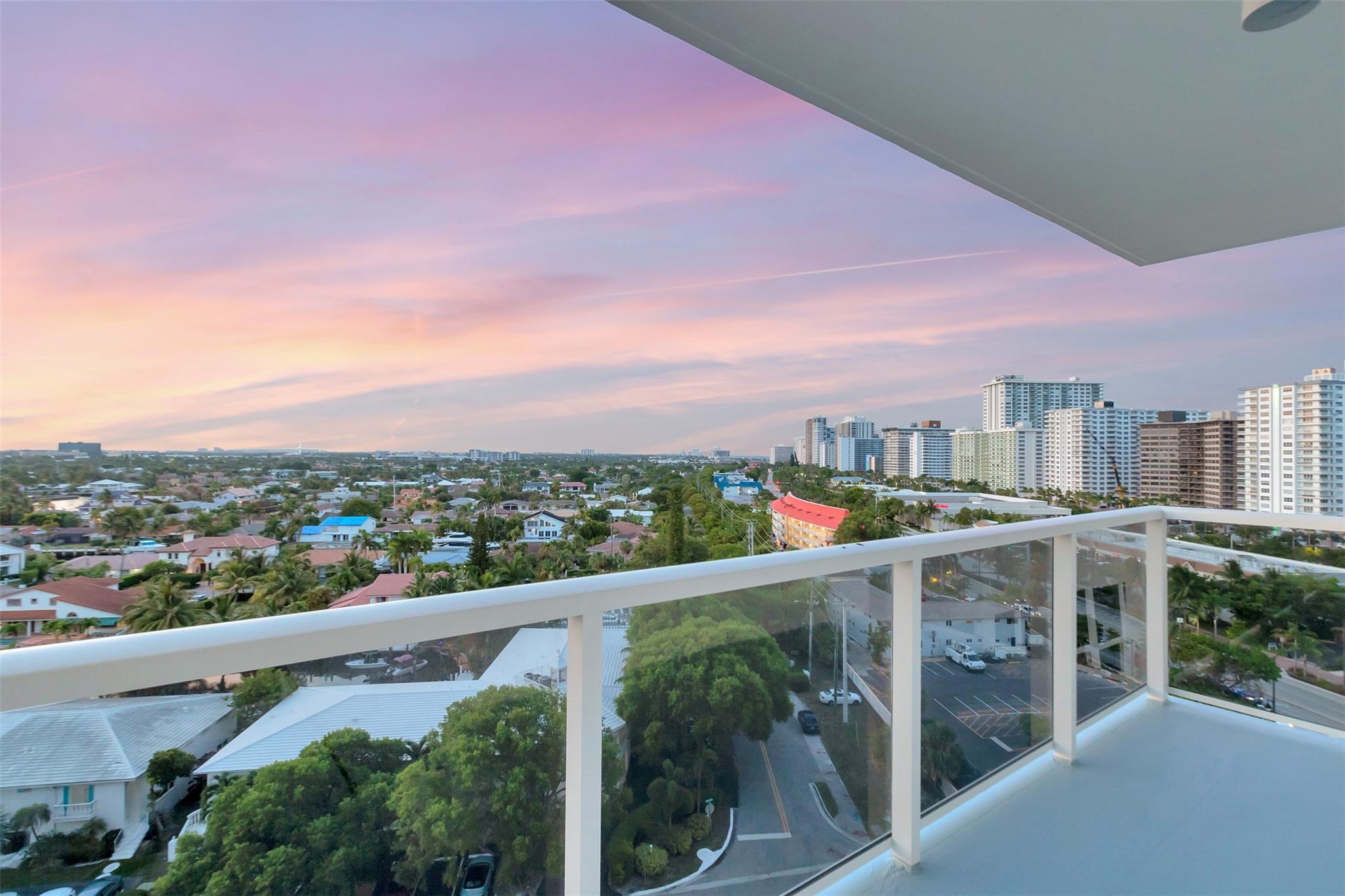 Coral Ridge Towers East - Residential