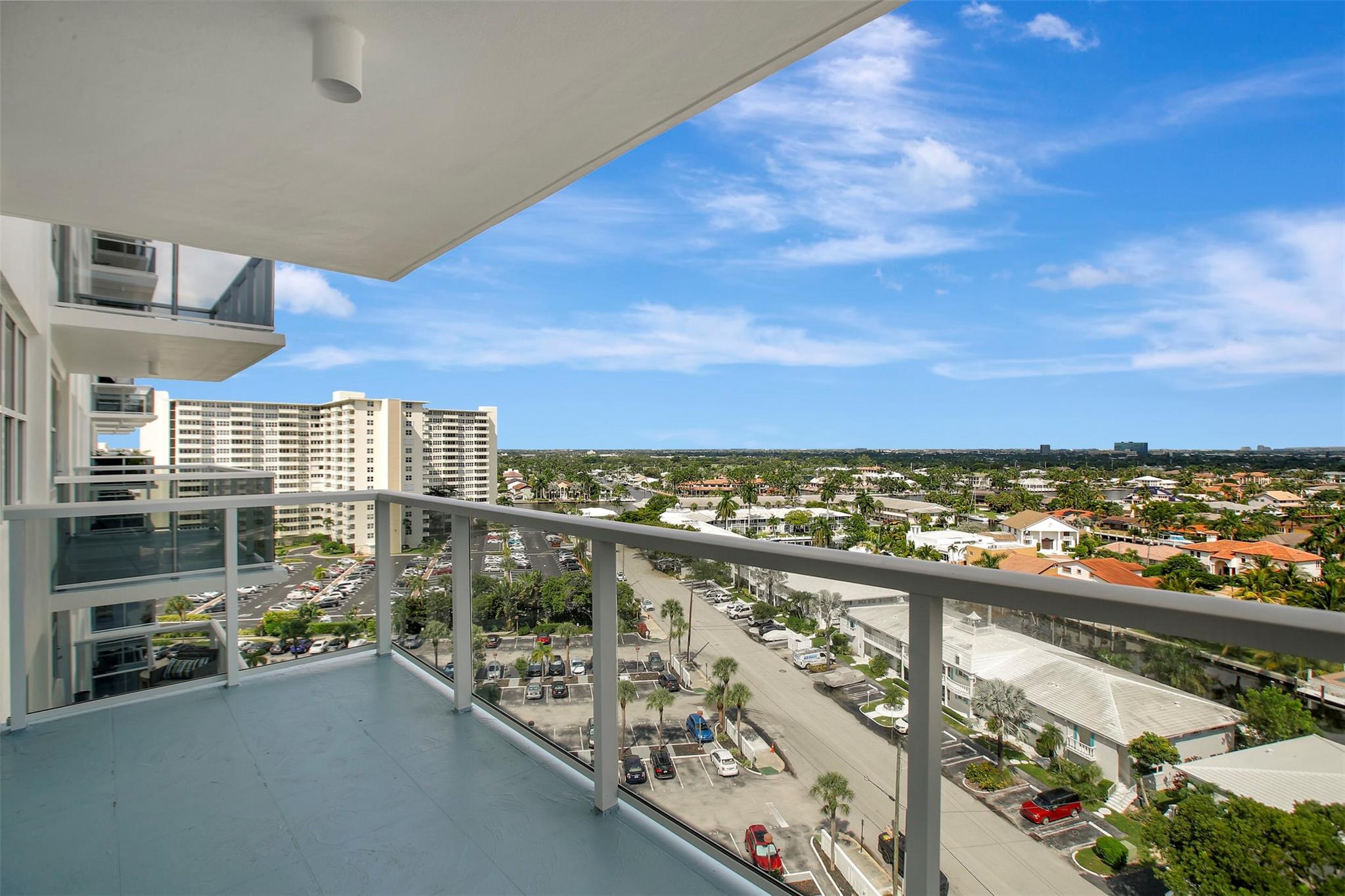 Coral Ridge Towers East - Residential