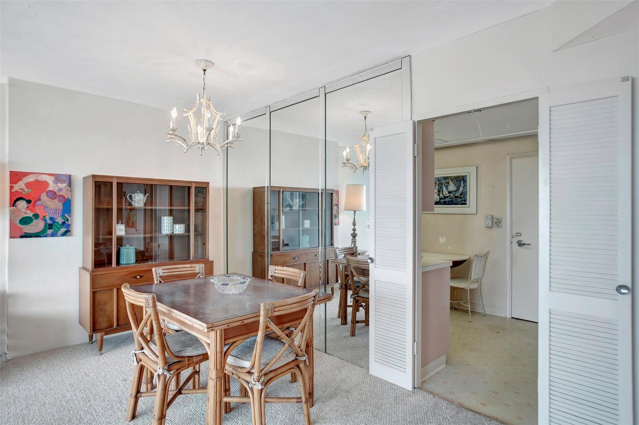 Coral Ridge Towers East - Residential