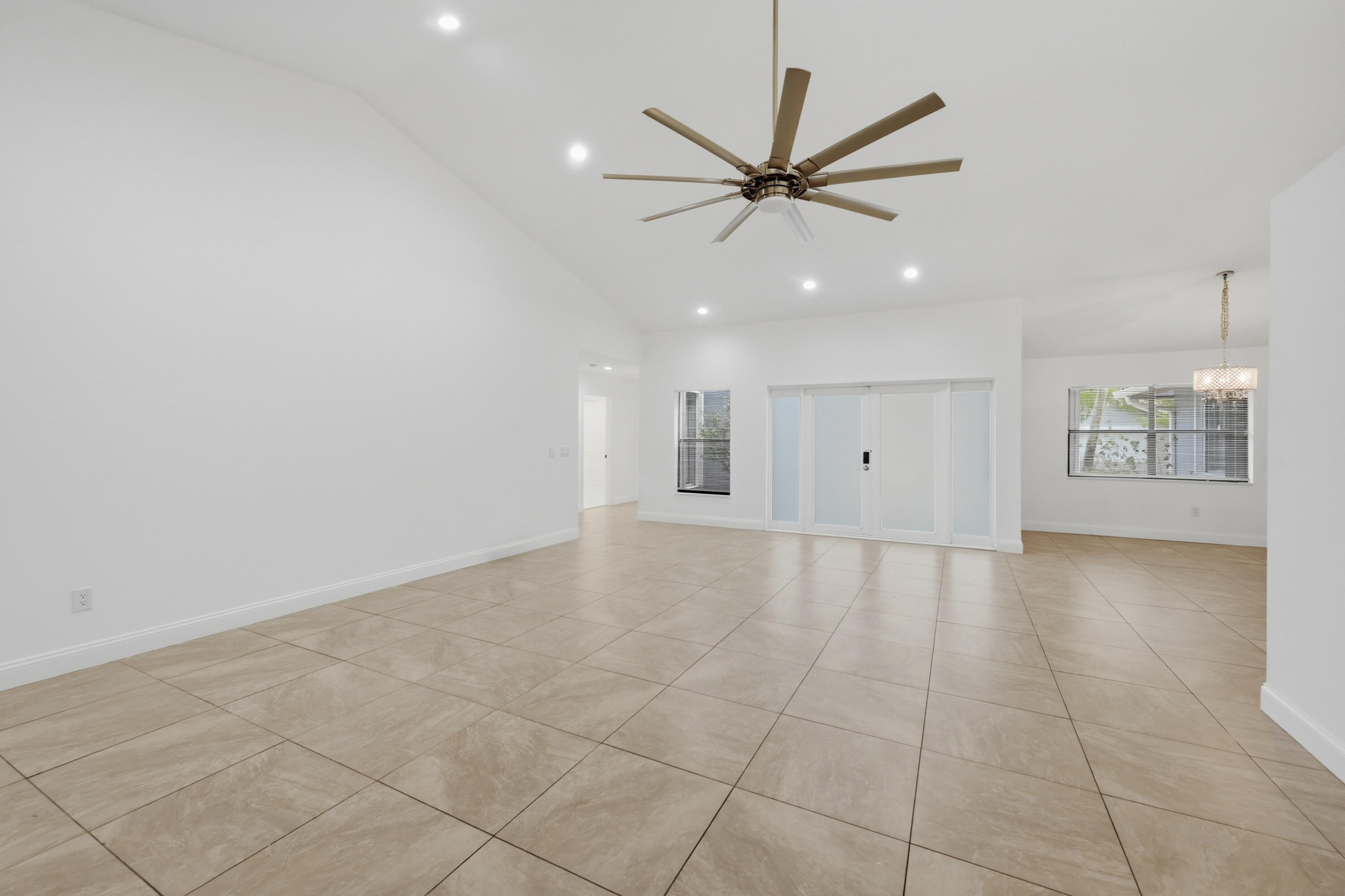 PINE RIDGE - Residential