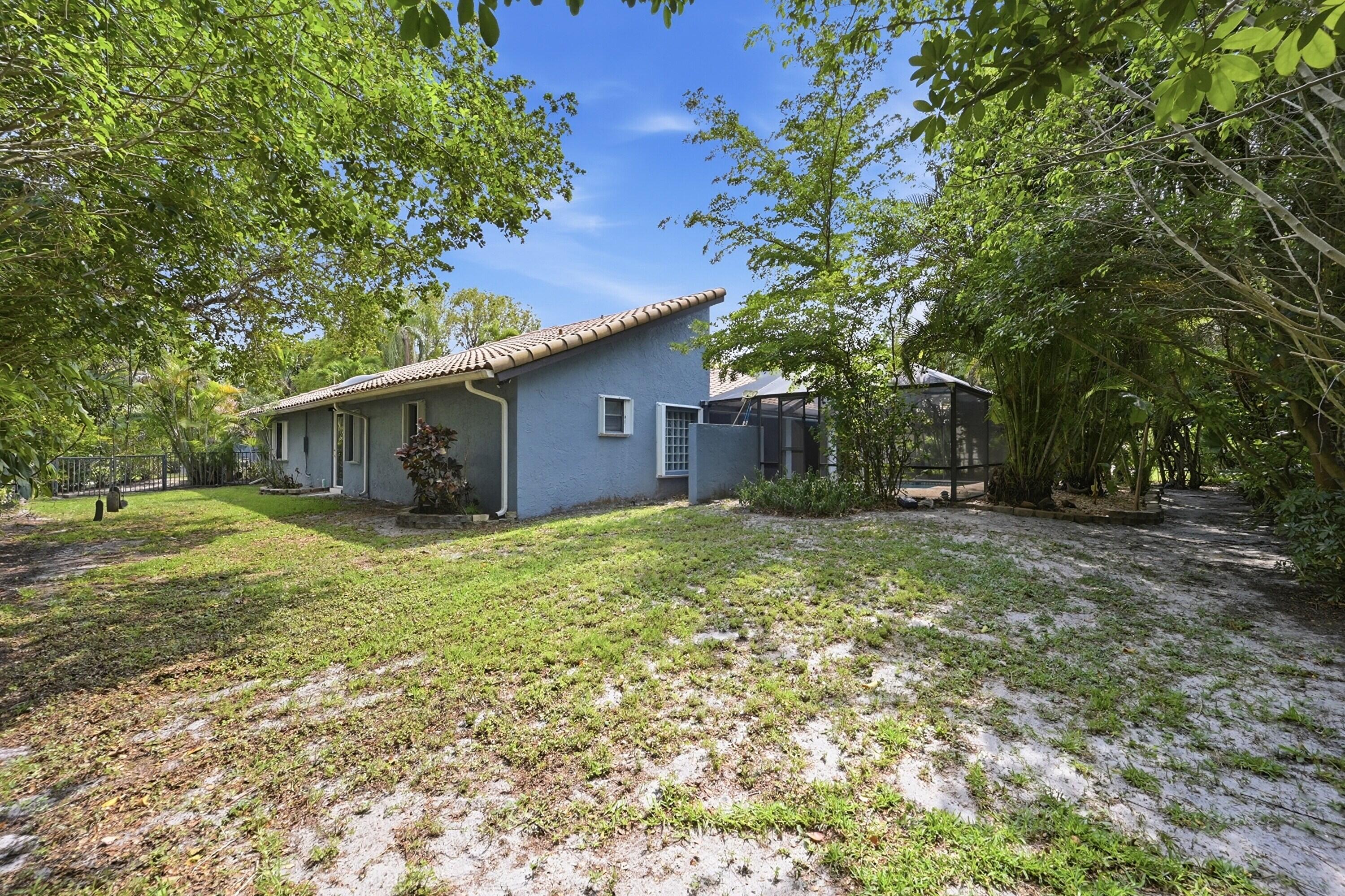 PINE RIDGE - Residential