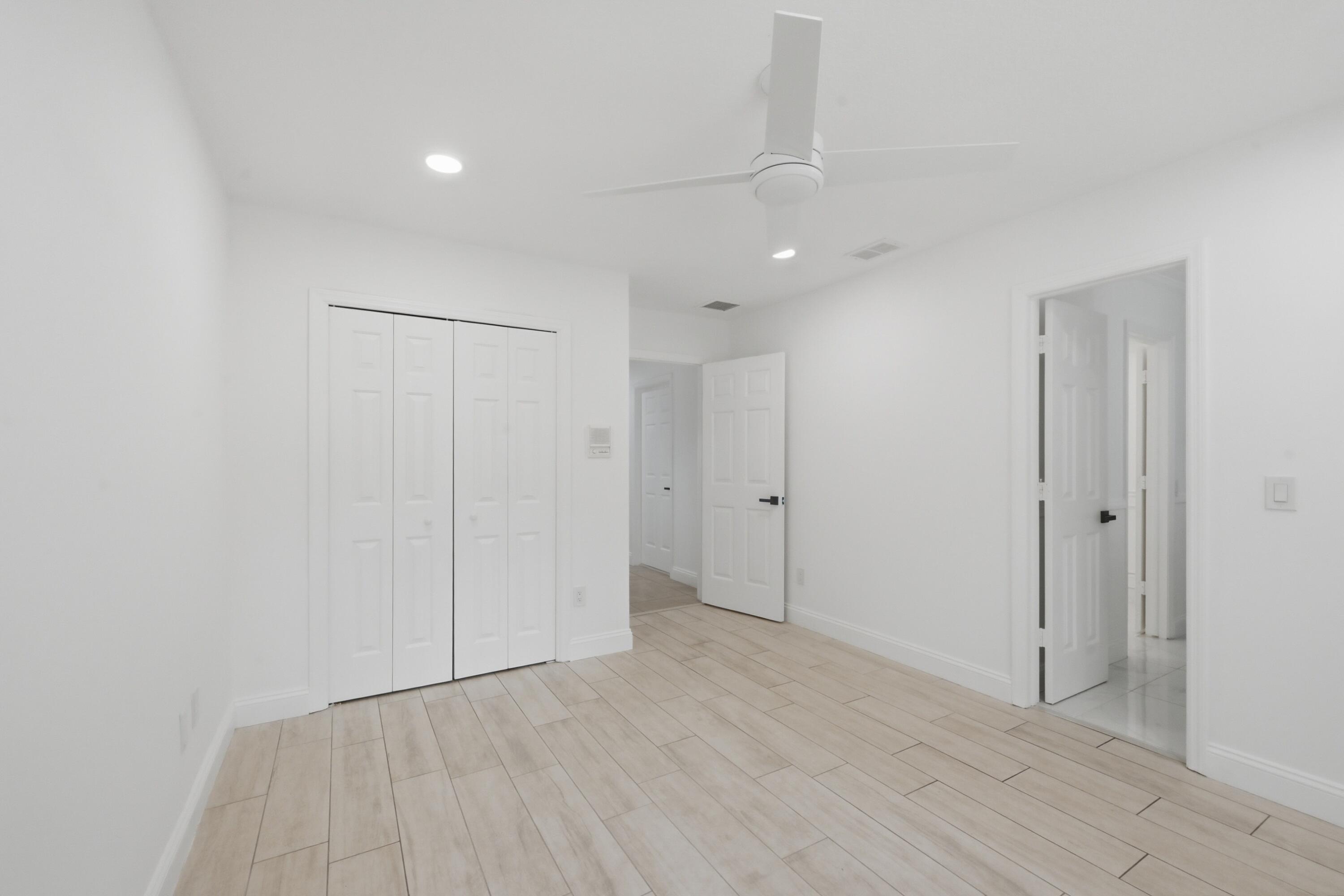 PINE RIDGE - Residential