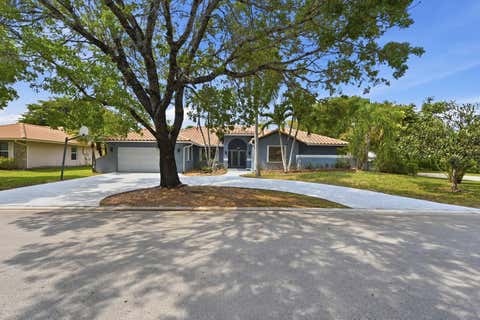 Tiny photo for 9033 NW 47th Court, Coral Springs, FL 33067 (MLS # B26027626)