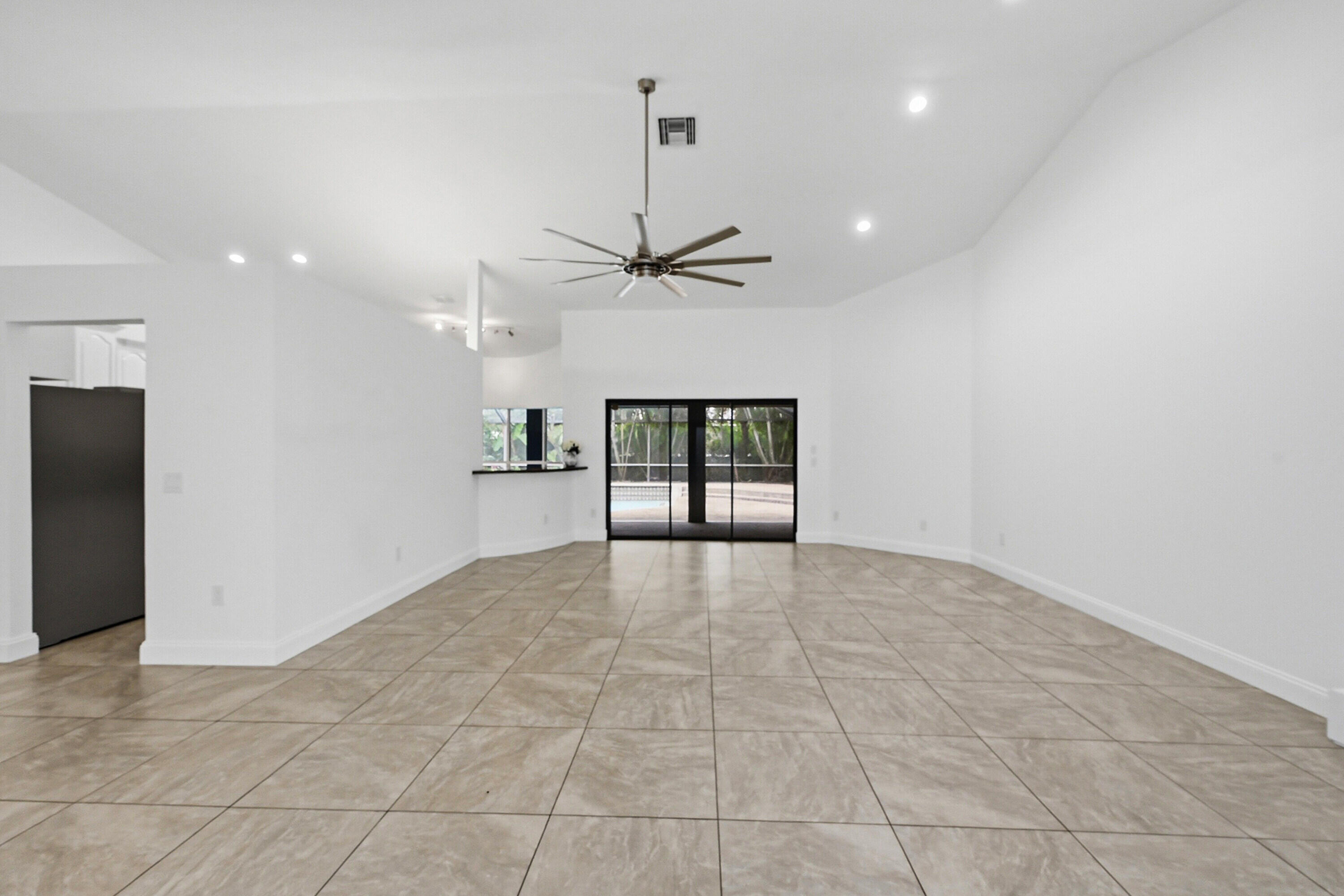 PINE RIDGE - Residential