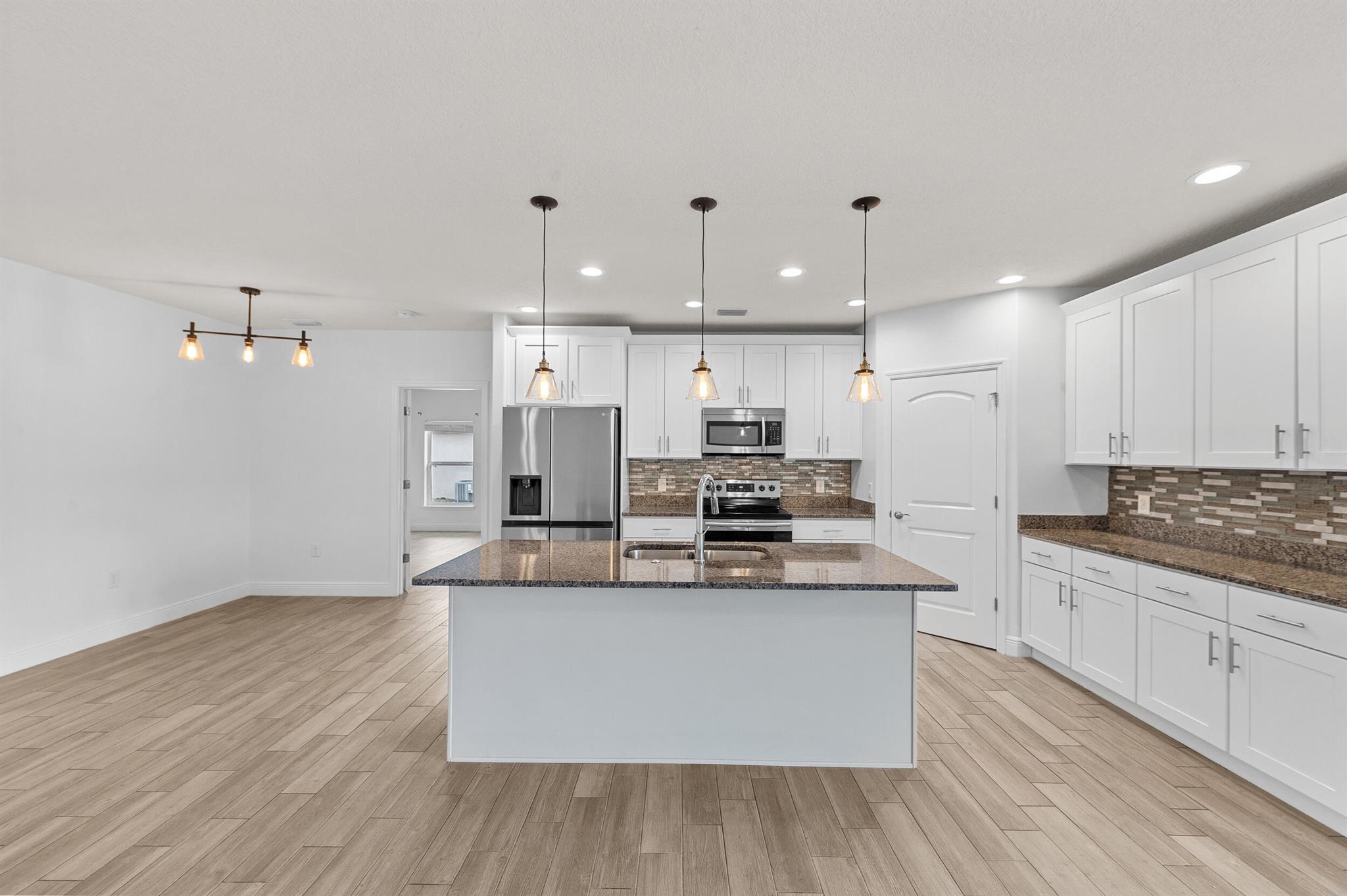 PORT MALABAR UNIT 20 - Residential Lease