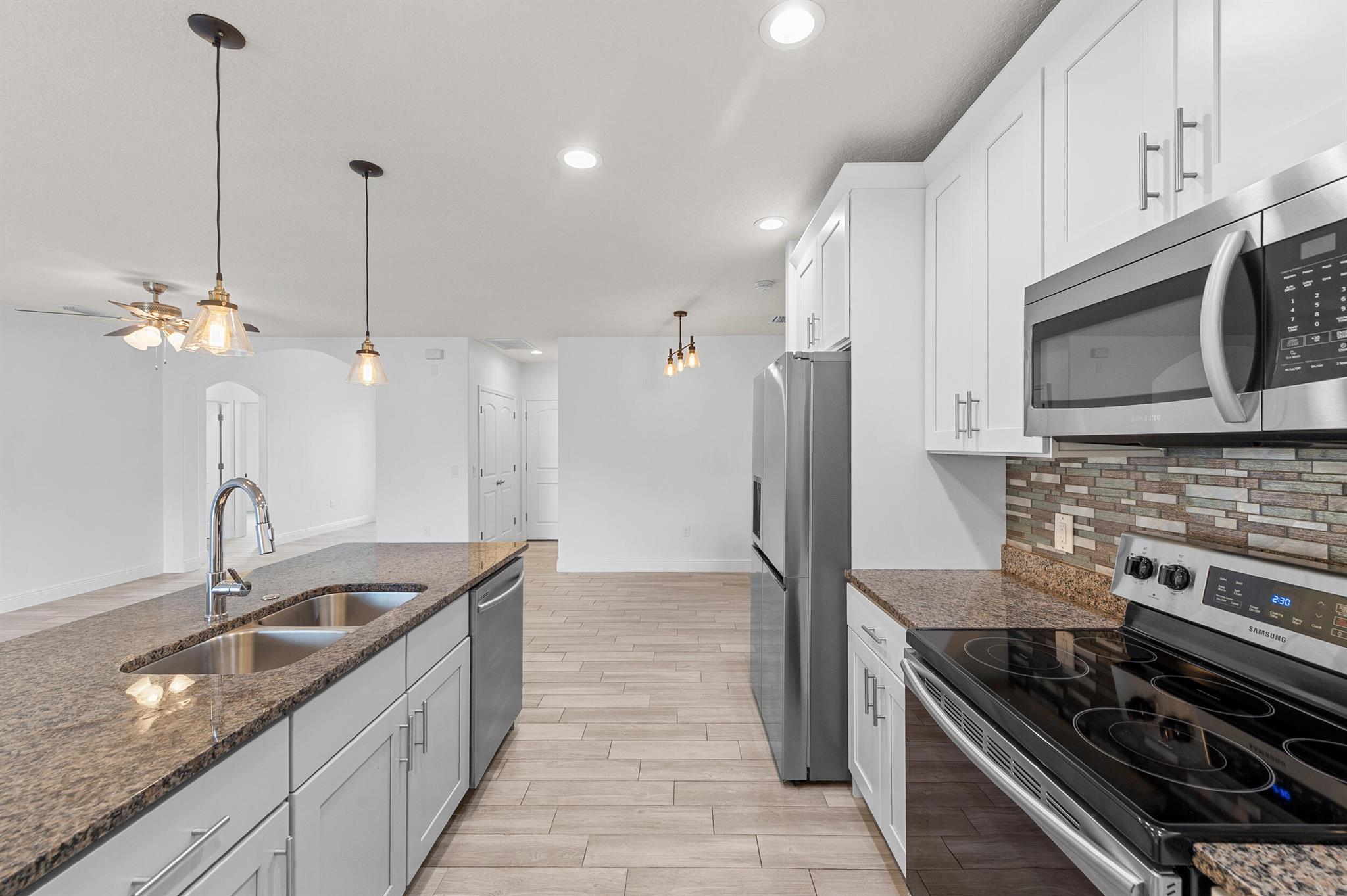 PORT MALABAR UNIT 20 - Residential Lease