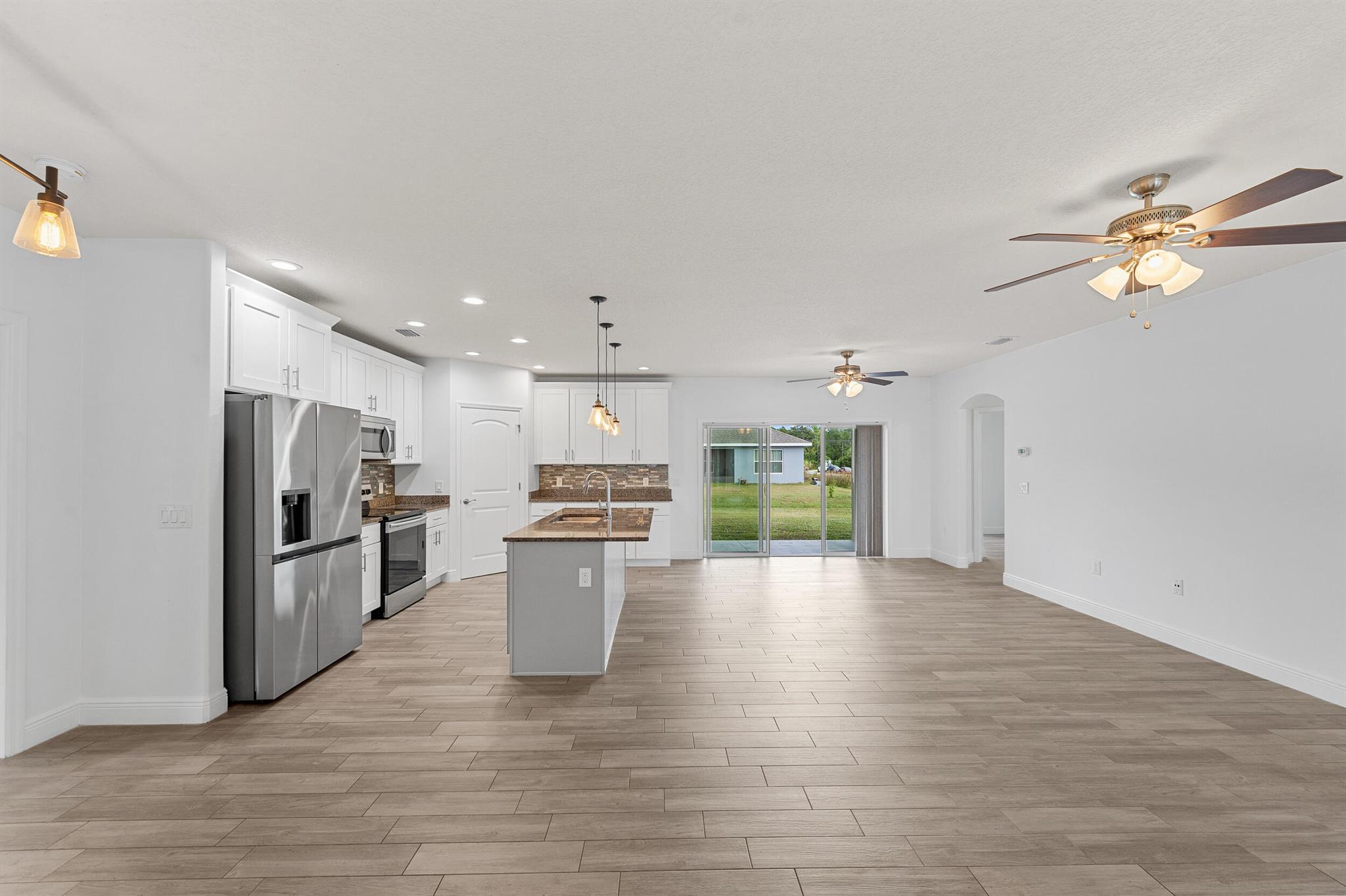 PORT MALABAR UNIT 20 - Residential Lease