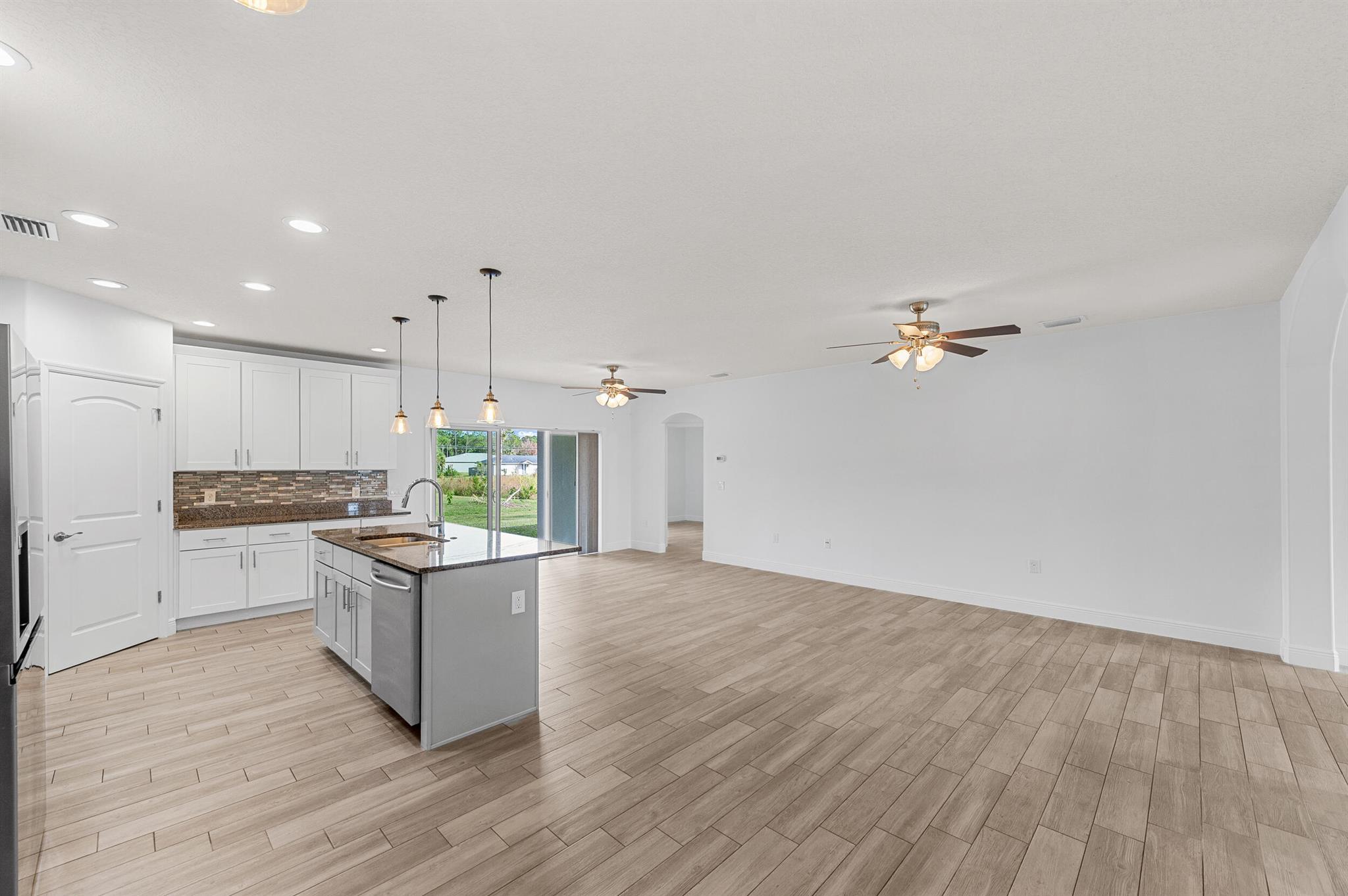 PORT MALABAR UNIT 20 - Residential Lease