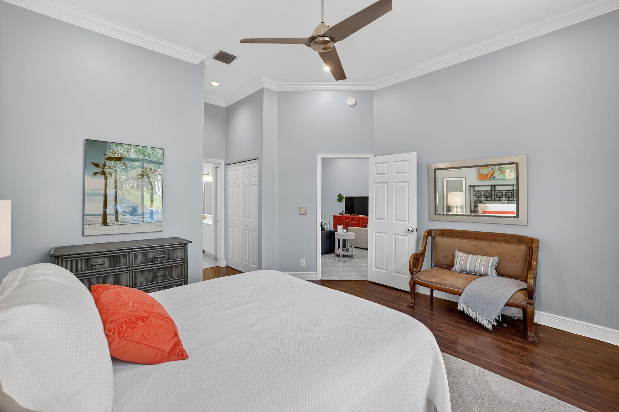 MONTEREY LAKE - Residential