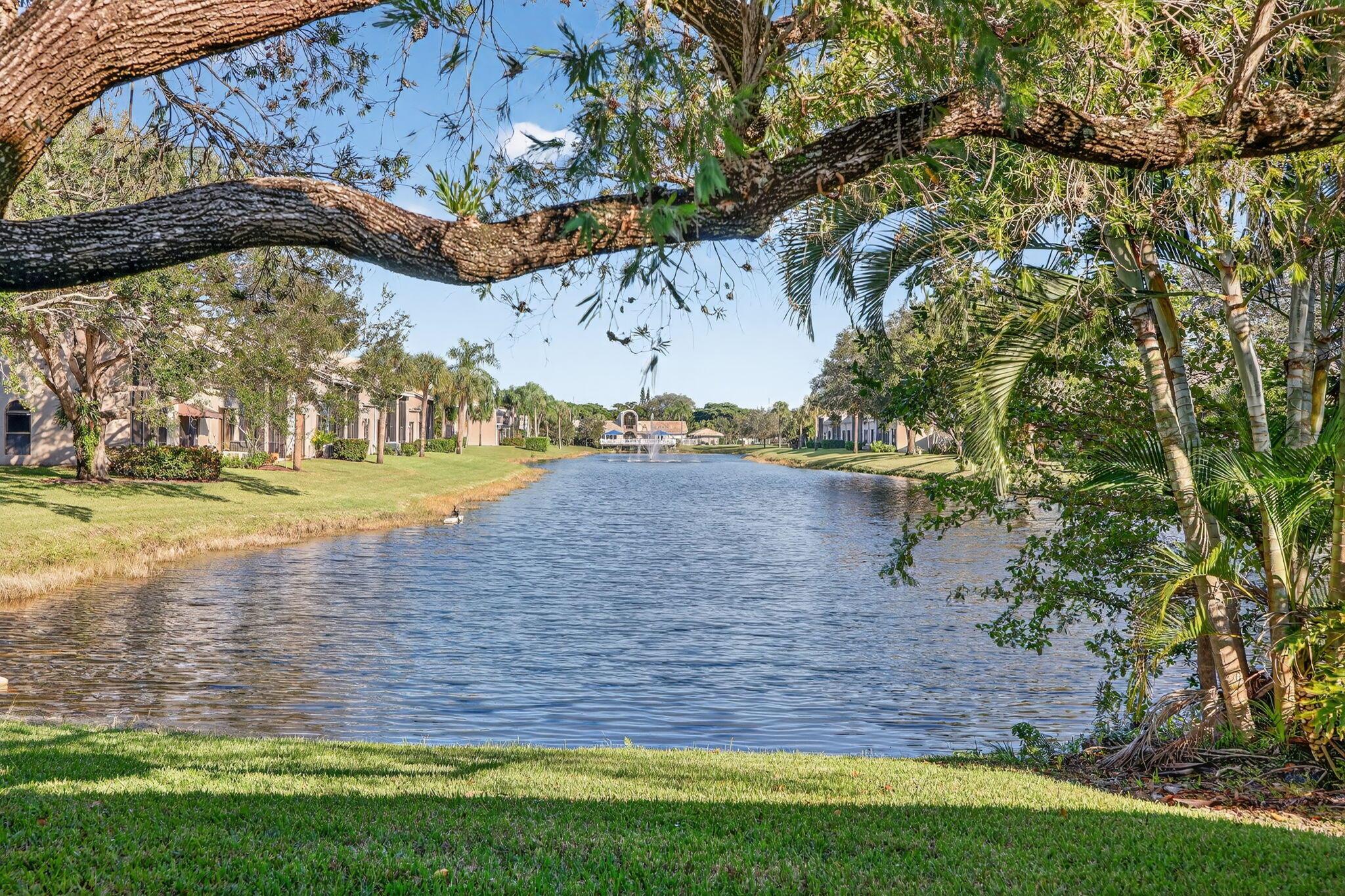 MONTEREY LAKE - Residential