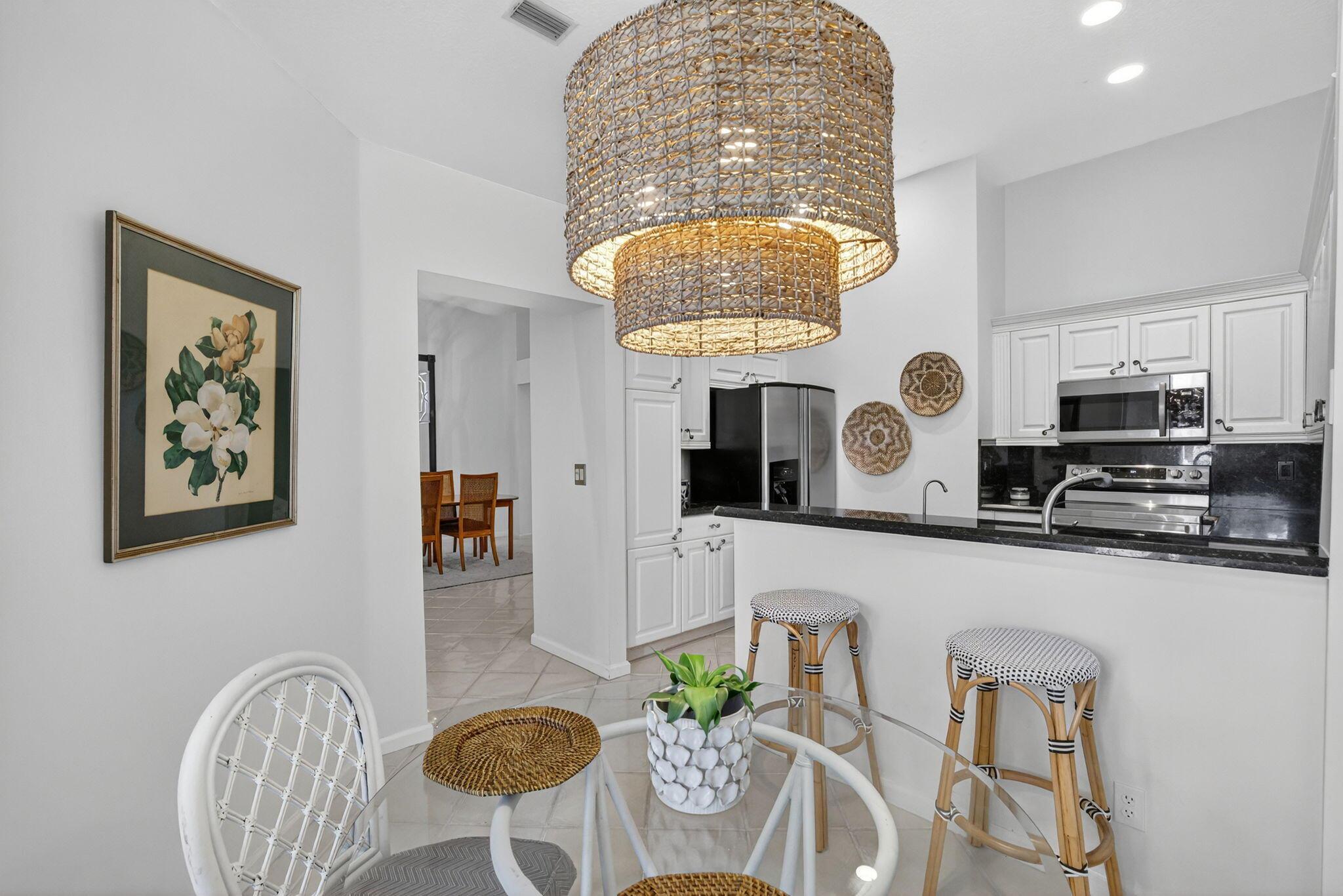 MONTEREY LAKE - Residential