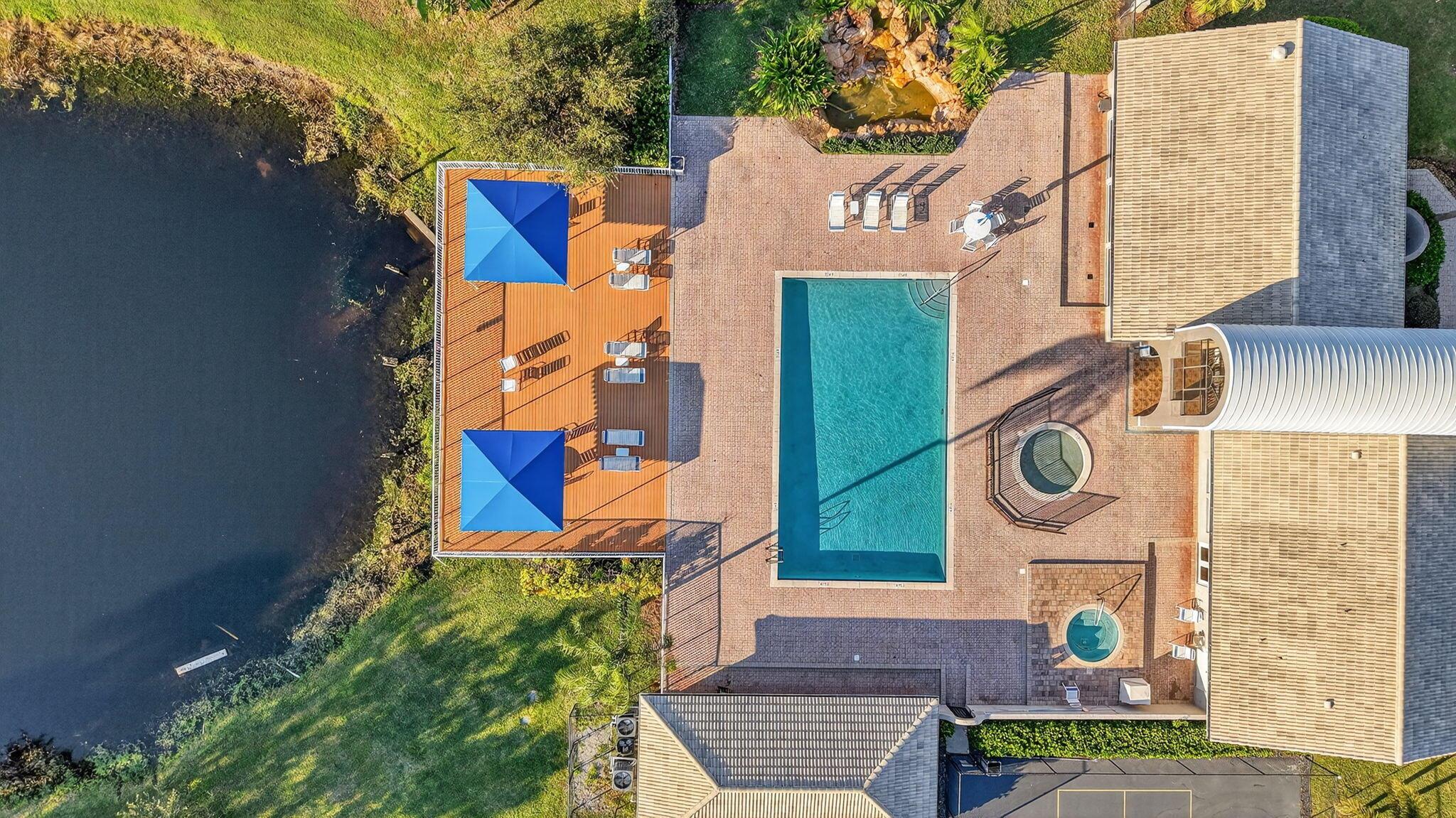 MONTEREY LAKE - Residential