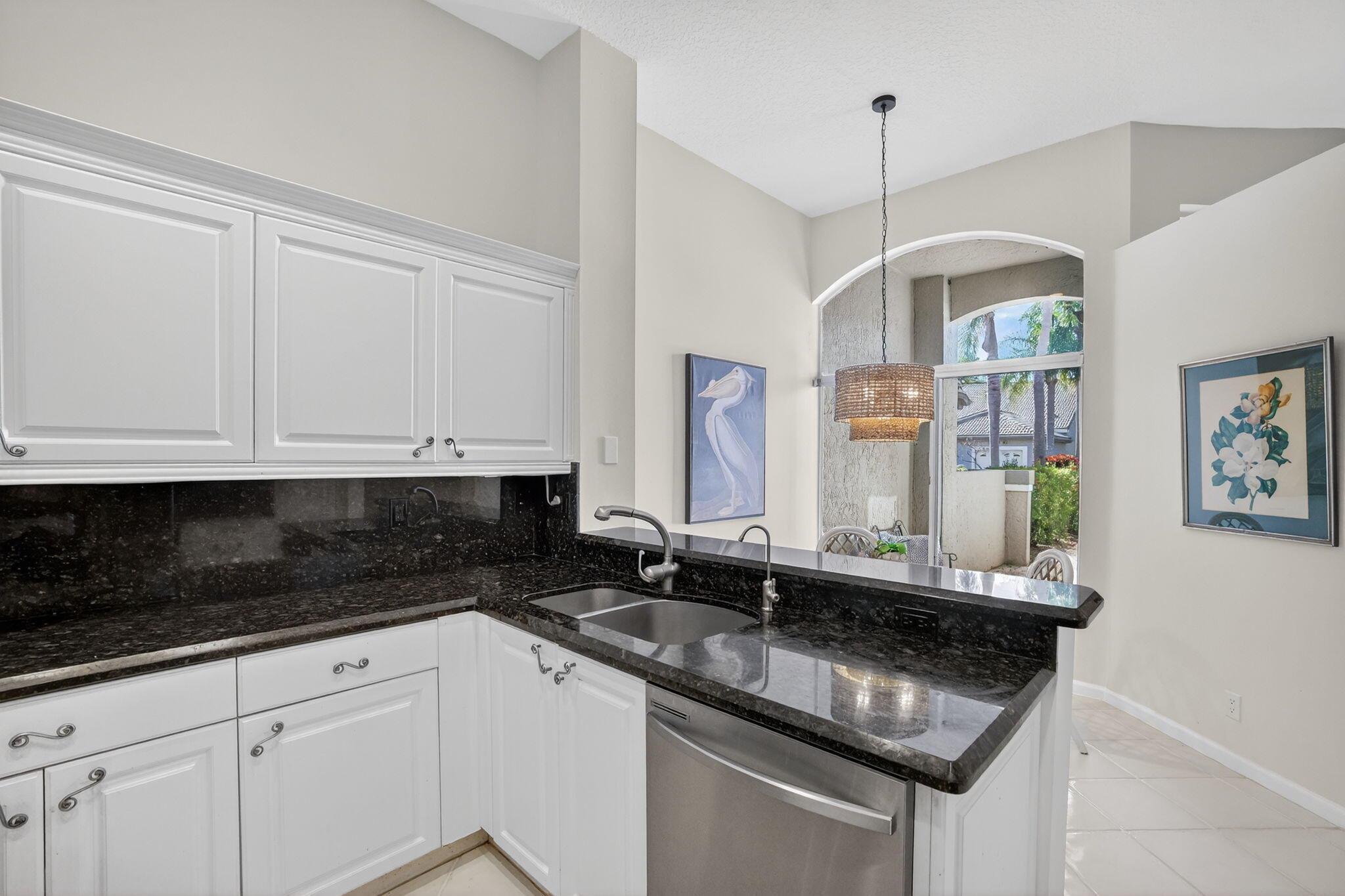 MONTEREY LAKE - Residential