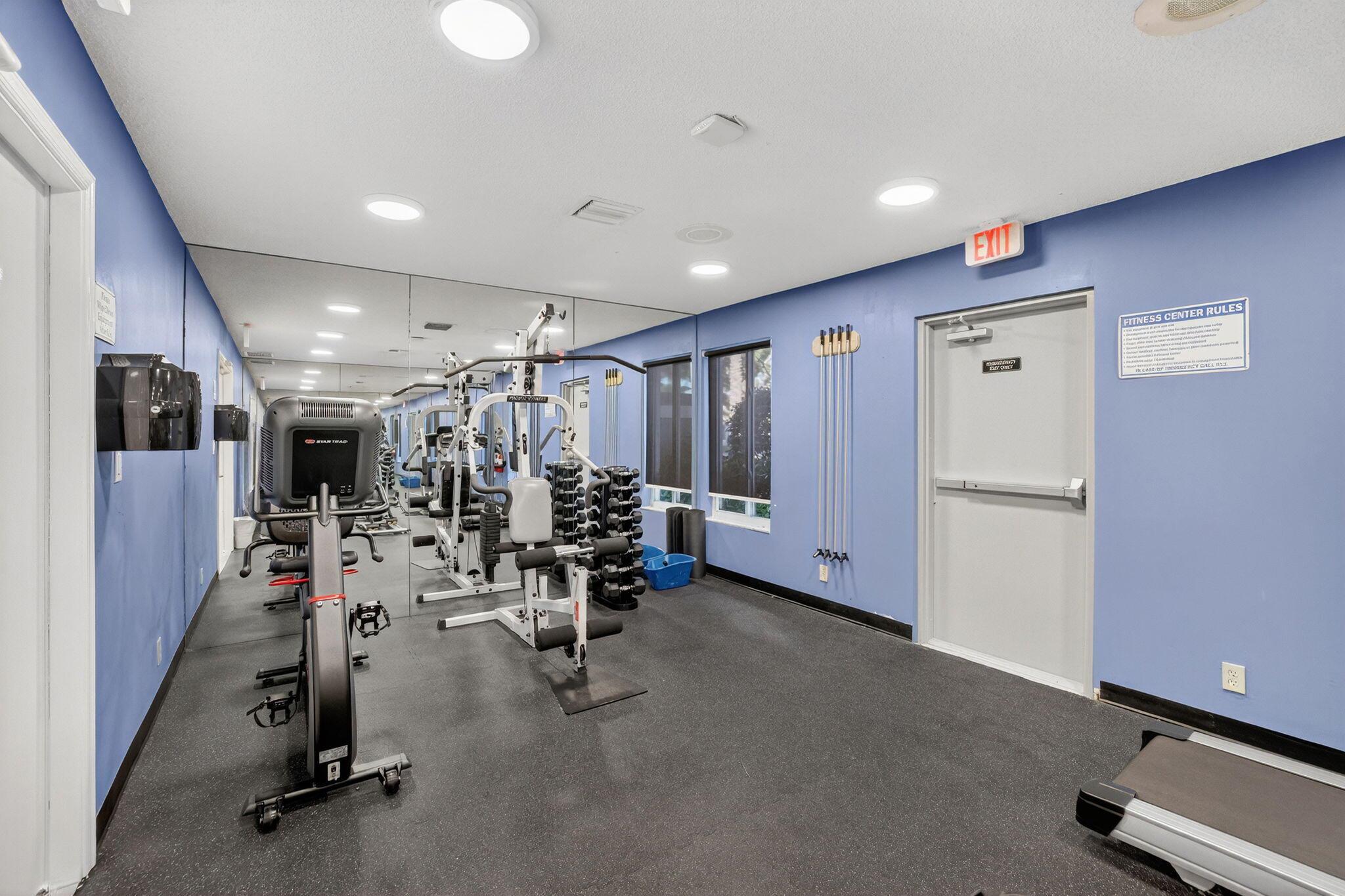 MONTEREY LAKE - Residential