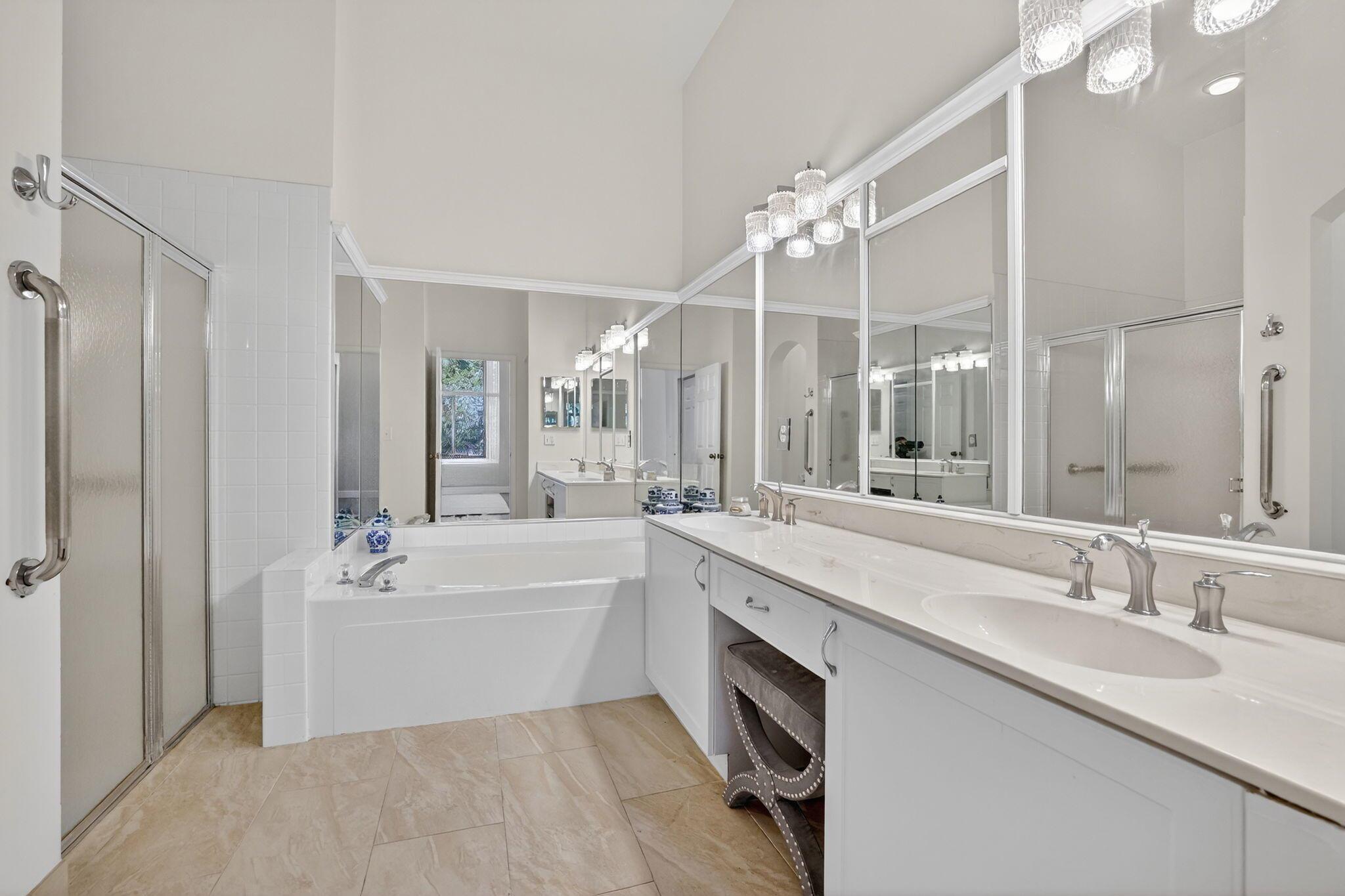 MONTEREY LAKE - Residential