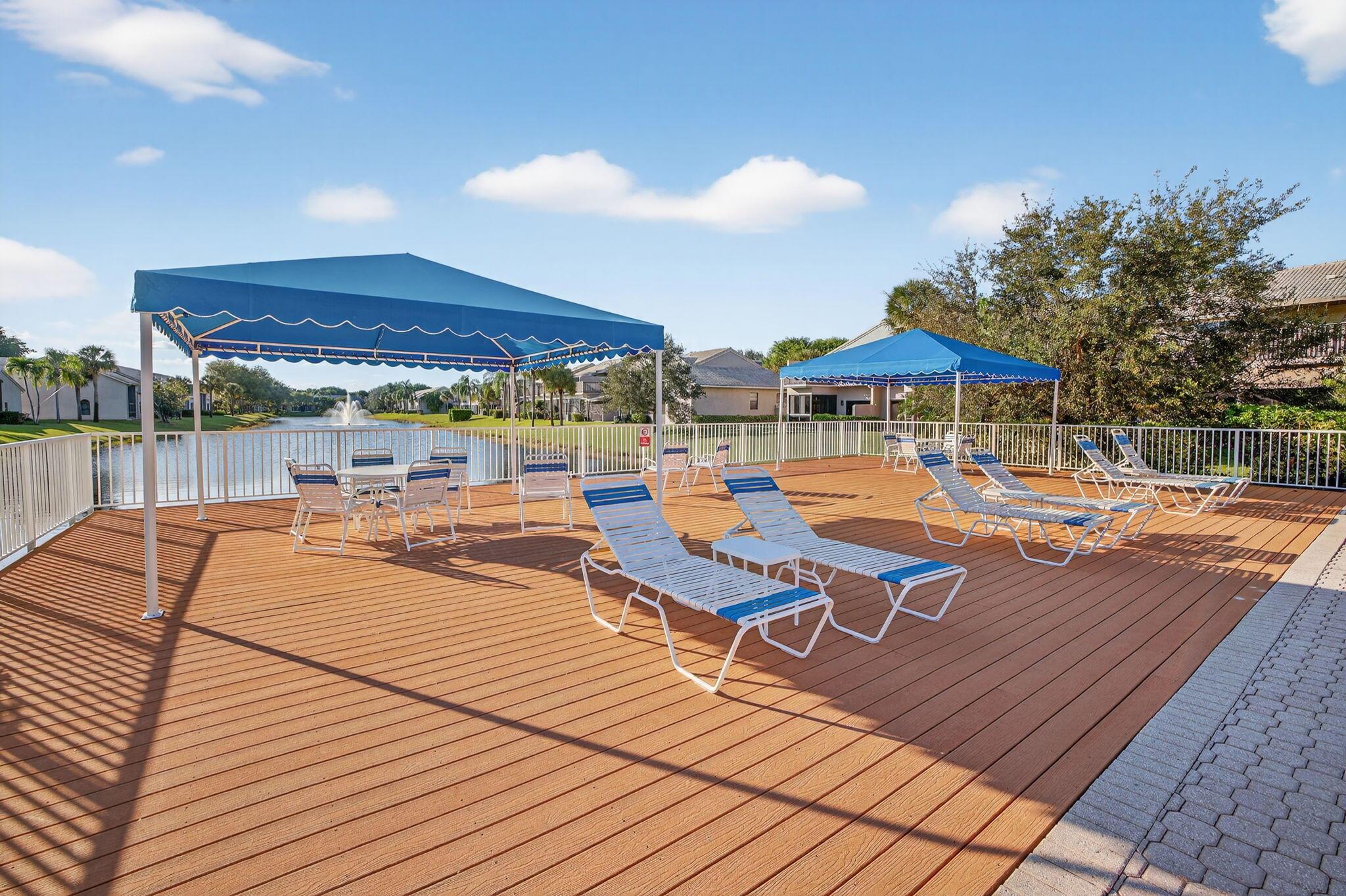 MONTEREY LAKE - Residential