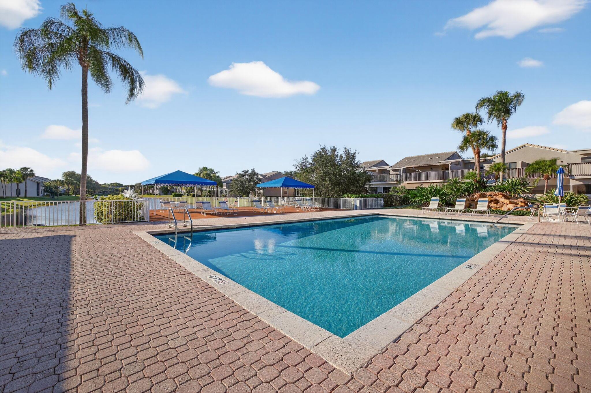 MONTEREY LAKE - Residential