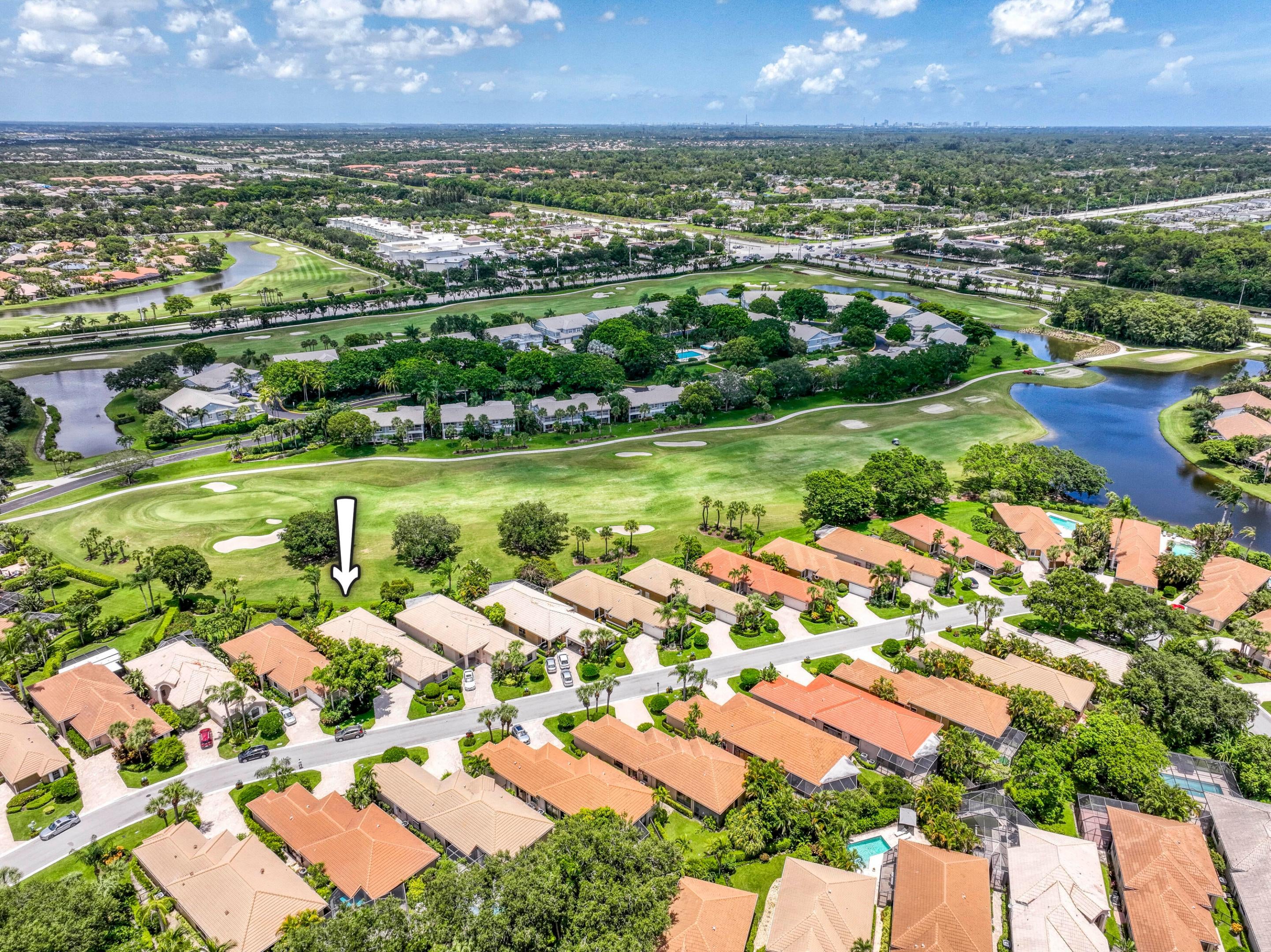 4557 Barclay Fair Way