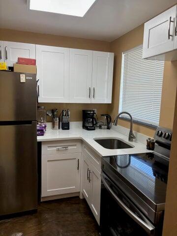 2475 W Golf Boulevard 145