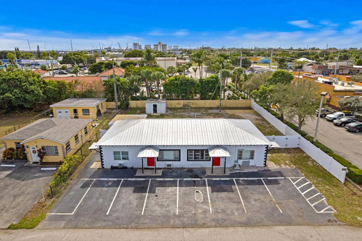 View photos, virtual tours, details... 49 W 27th Street