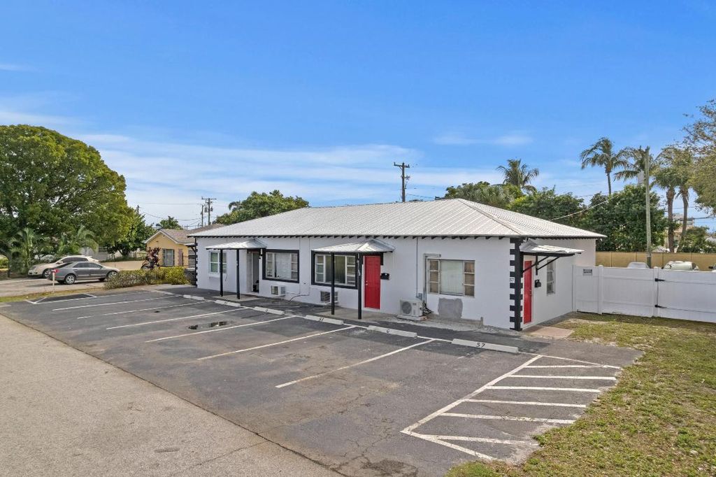 Photo of 49 W 27th Street, Riviera Beach, FL 33404 (MLS # R11147494)