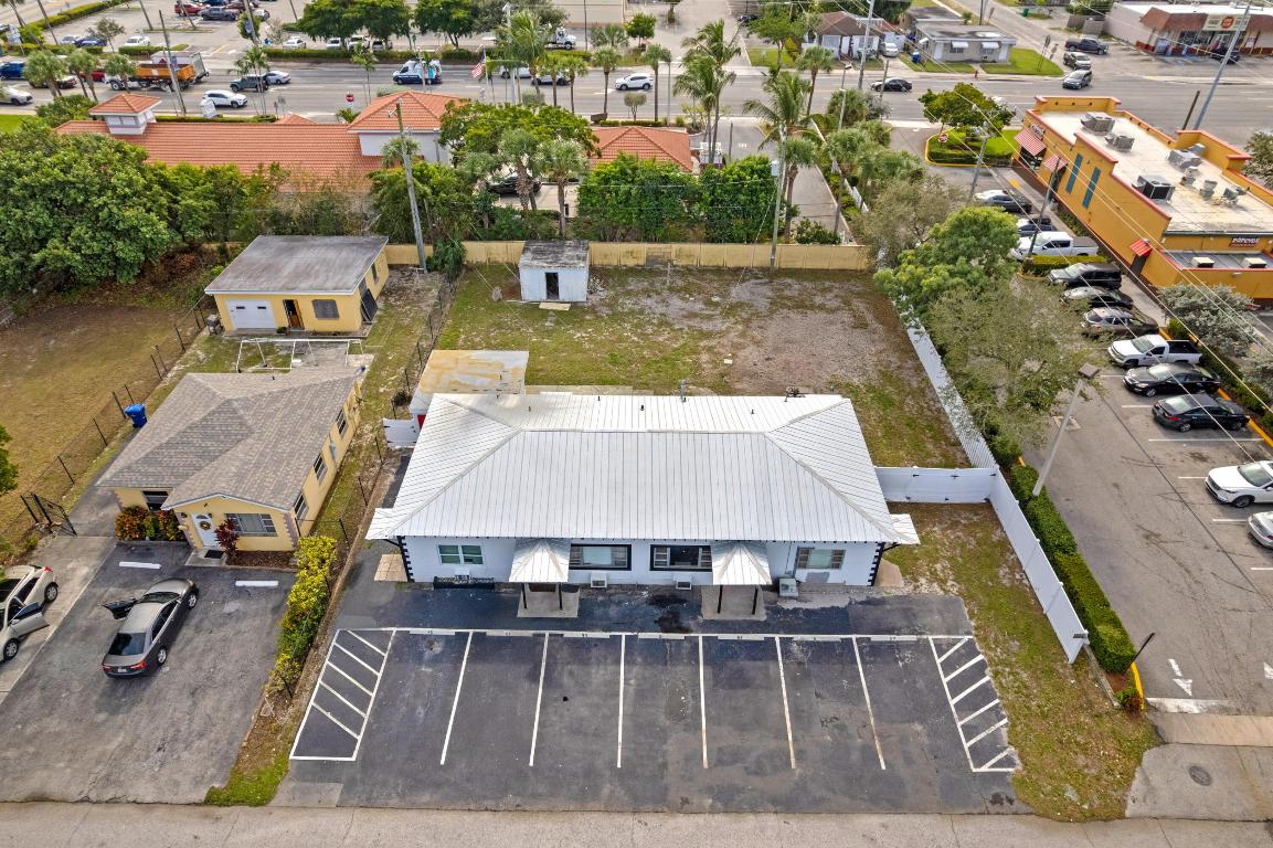 View photos, virtual tours, details... 49 W 27th Street