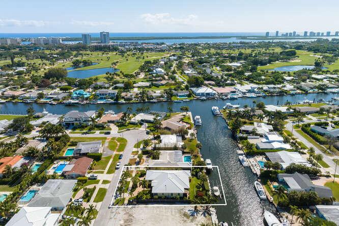 NORTH PALM BEACH VILLAGE - Residential