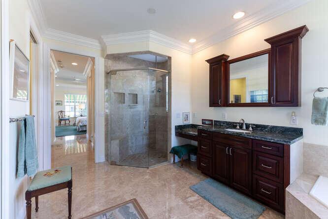 NORTH PALM BEACH VILLAGE - Residential