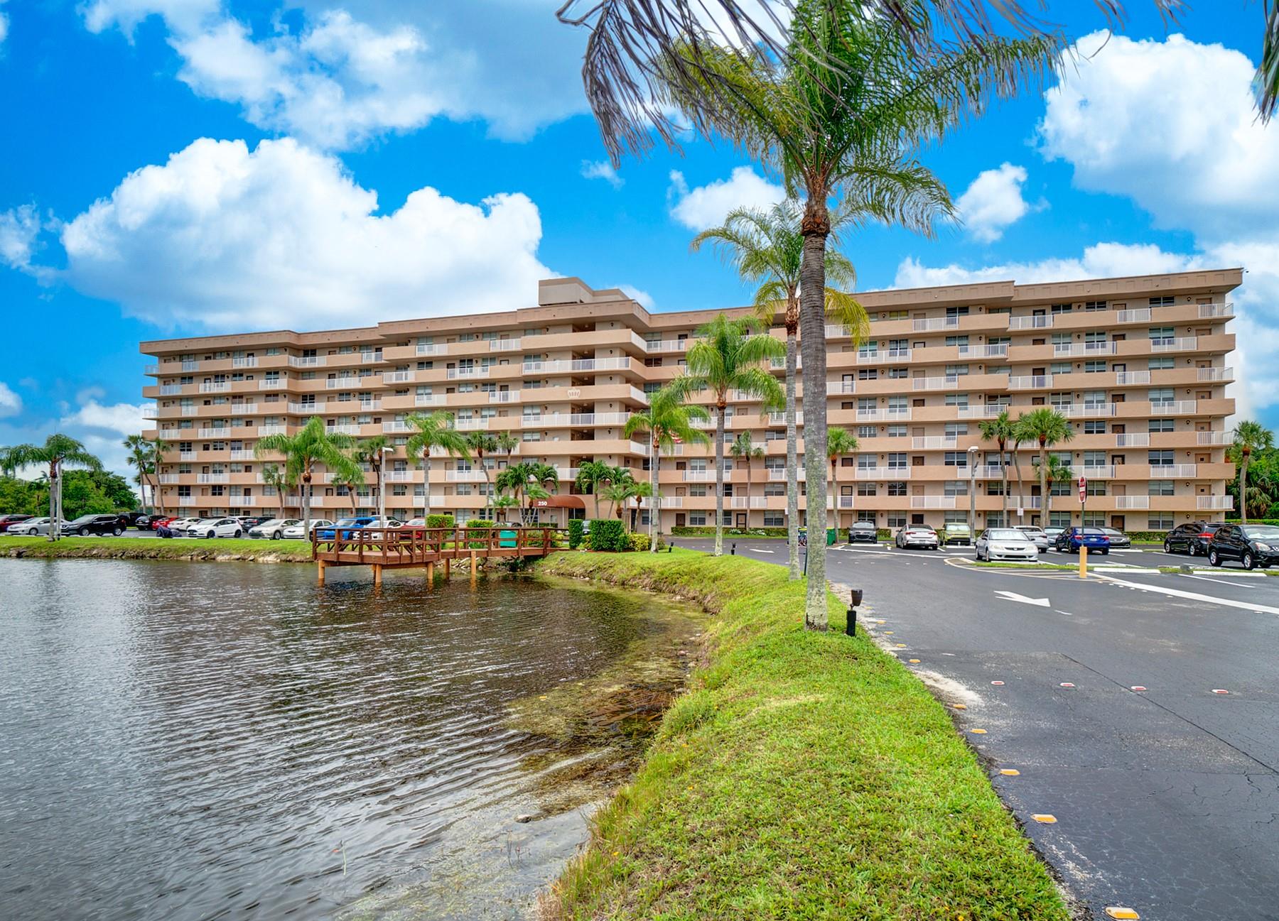 Amazing Opportunity To Rent in the Heart of Plantation! 2 Bedroom, 2 Bathroom CORNER UNIT with a Split Bedroom Floorplan, WASHER & DRYER IN UNIT, Eat In Kitchen, Very Spacious Bedrooms, New Vanity & Quartz Countertop in Primary Bathroom with Walk In Shower, Screened Balcony Overlooking Golf Course, Quick Approval, One Parking Space & Plenty of Guest Parking, Storage Unit On Same Floor! A Must See! No Pets!