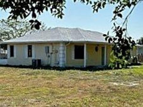 5806 US Highway 441 Okeechobee FL 34974