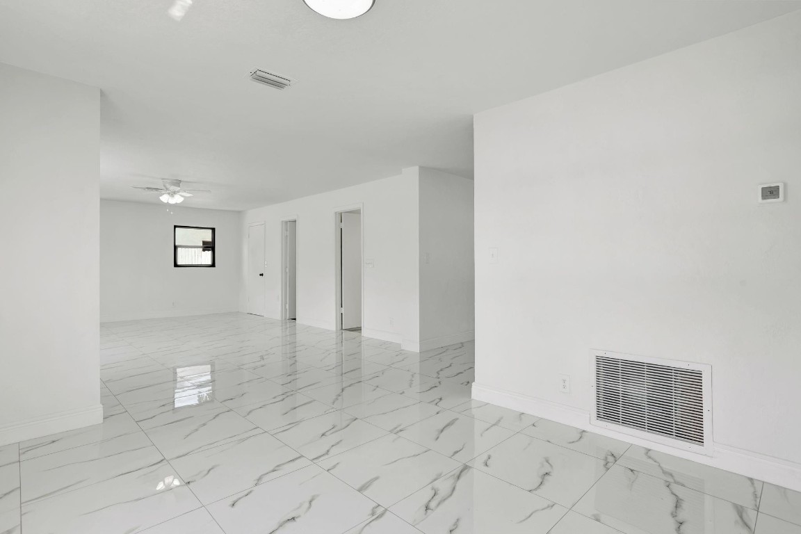 Collier Manor 3rd Add 38- - Residential