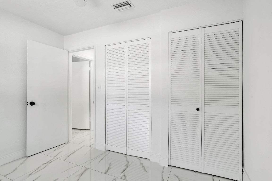 Collier Manor 3rd Add 38- - Residential