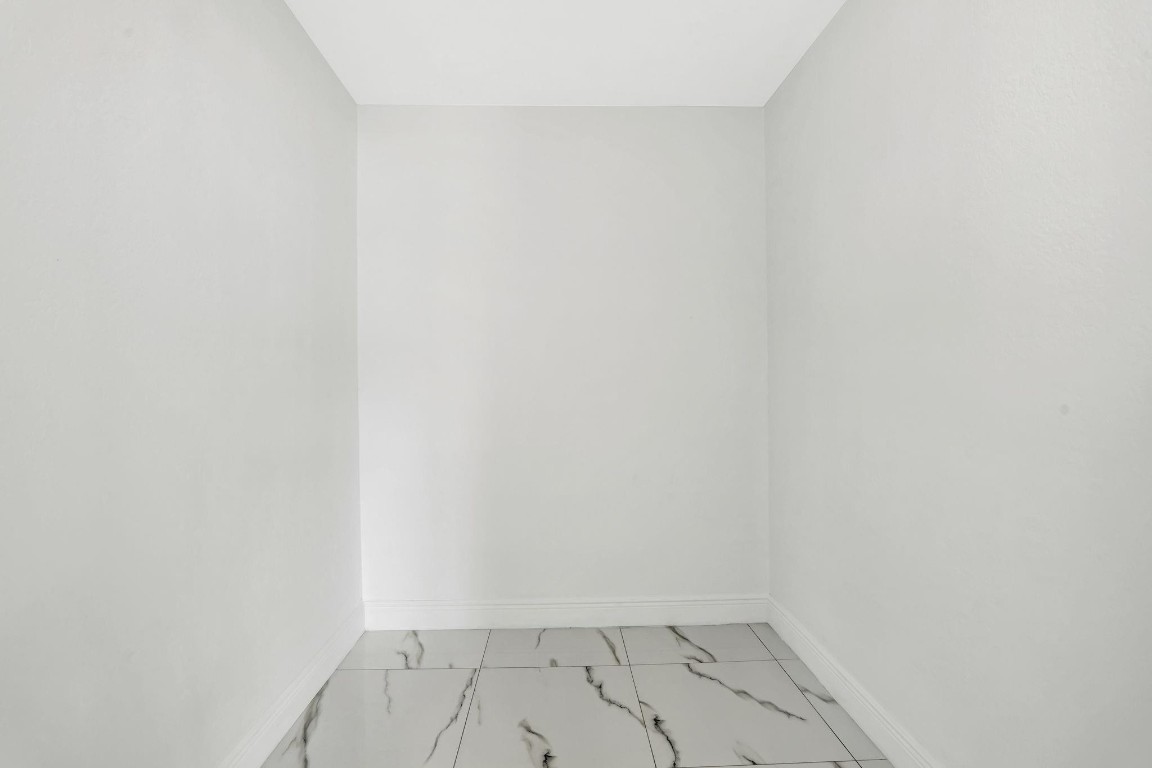 Collier Manor 3rd Add 38- - Residential