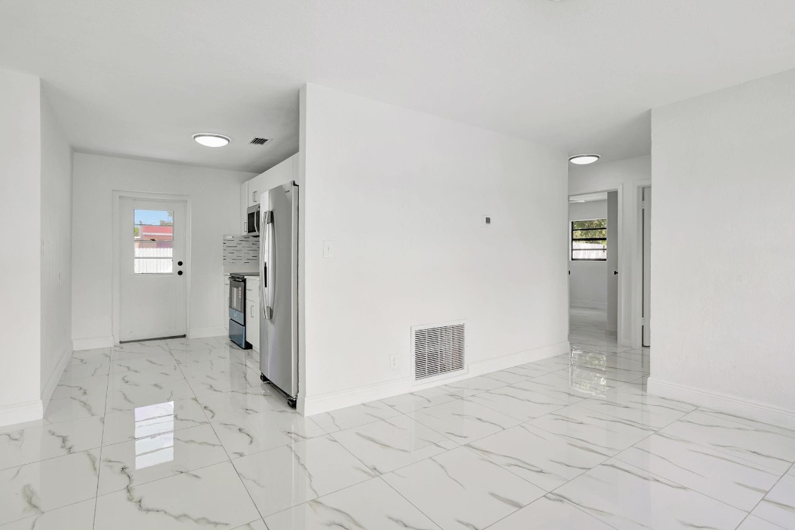 Collier Manor 3rd Add 38- - Residential