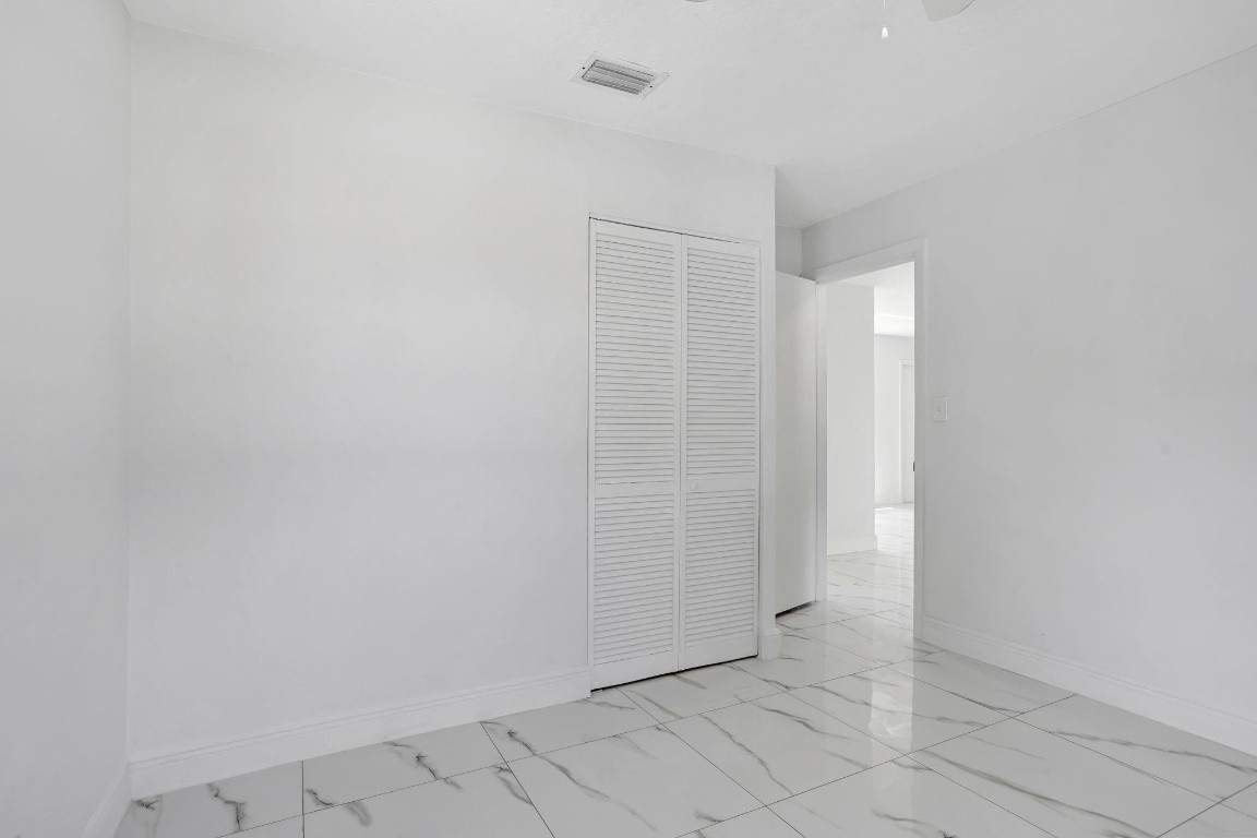 Collier Manor 3rd Add 38- - Residential