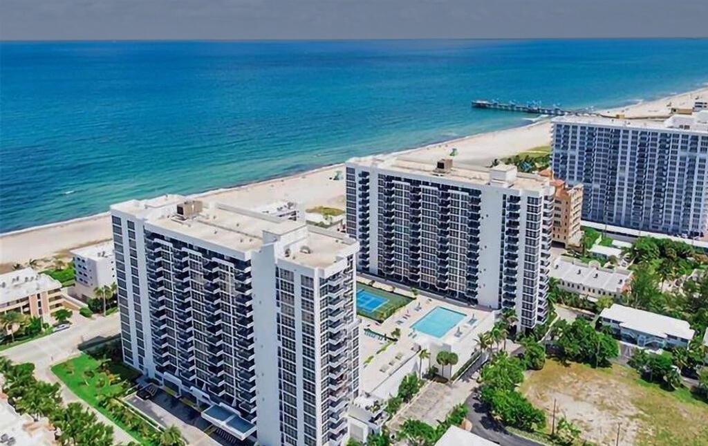 SILVER THATCH ATLANTIC PLAZA - Residential