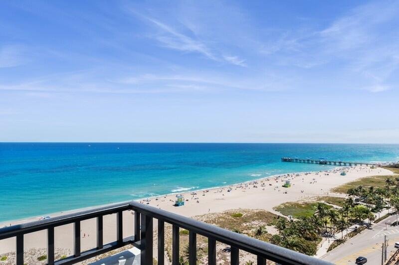 SILVER THATCH ATLANTIC PLAZA - Residential