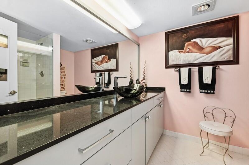 SILVER THATCH ATLANTIC PLAZA - Residential