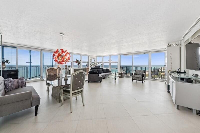 SILVER THATCH ATLANTIC PLAZA - Residential