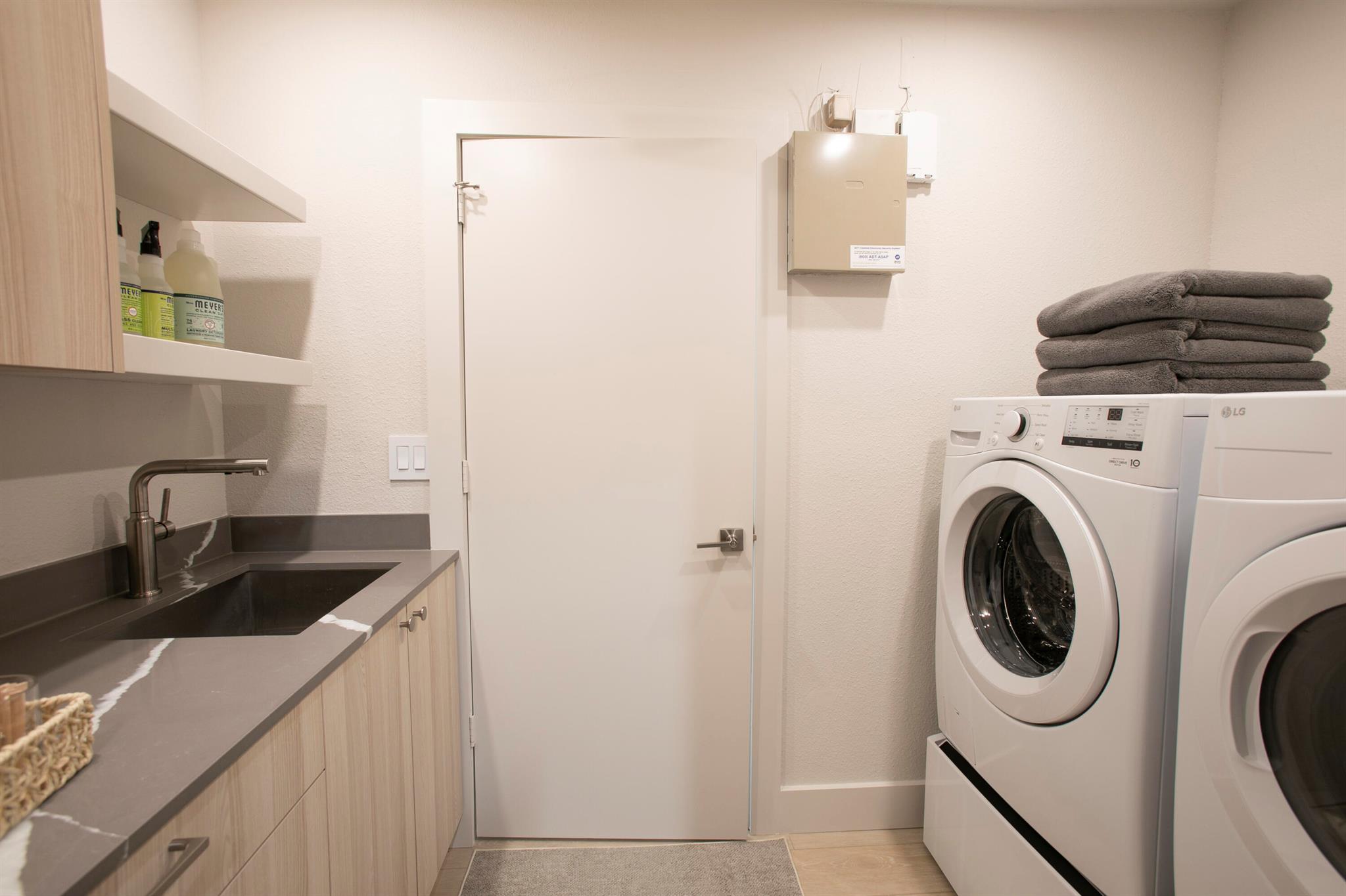 BALLENISLES - Residential Lease