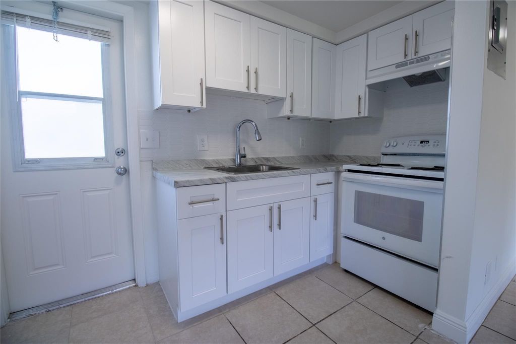 Photo of 1855 Adams Street #26, Hollywood, FL 33020 (MLS # F10503728)